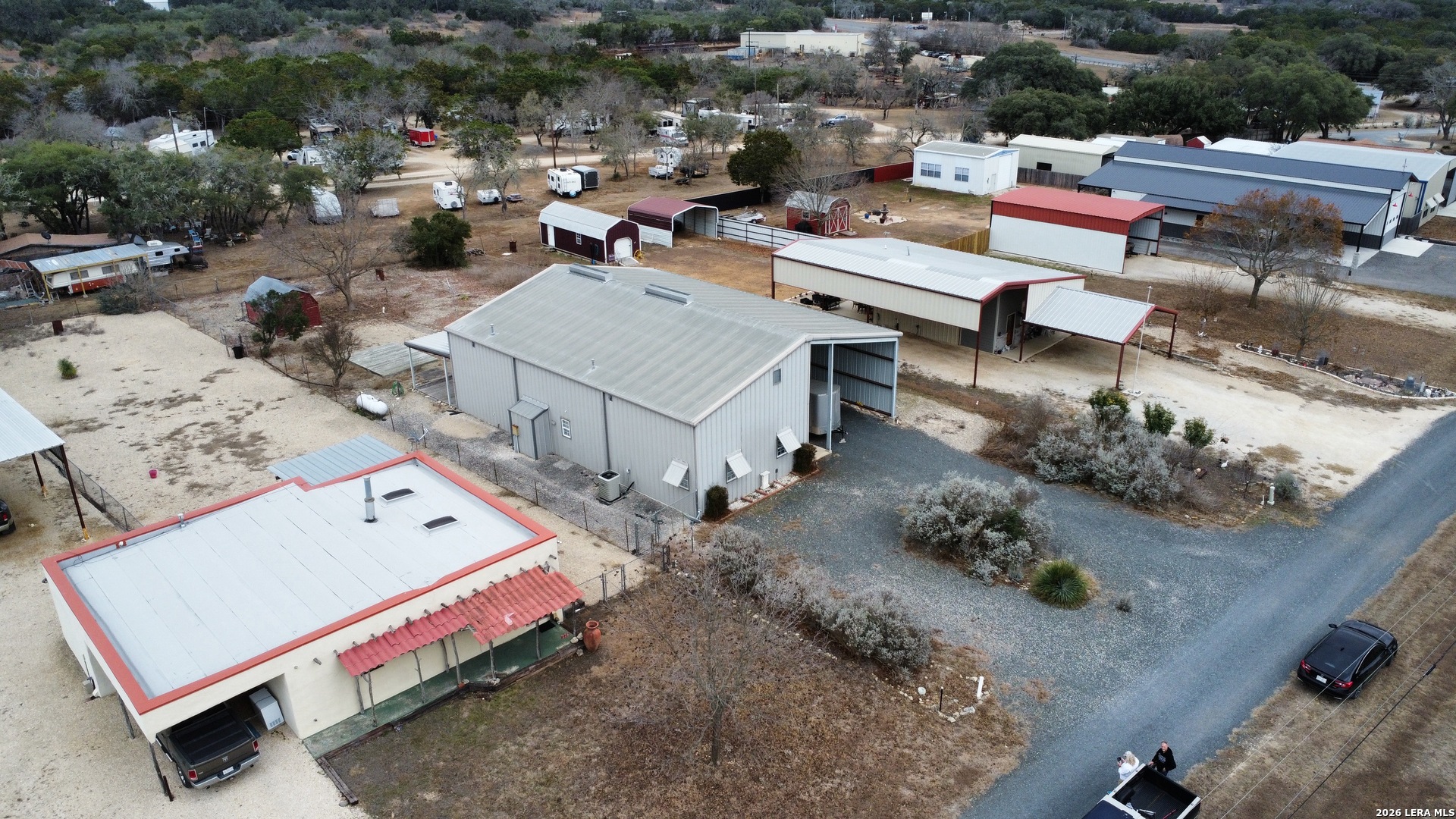 main property photo 35