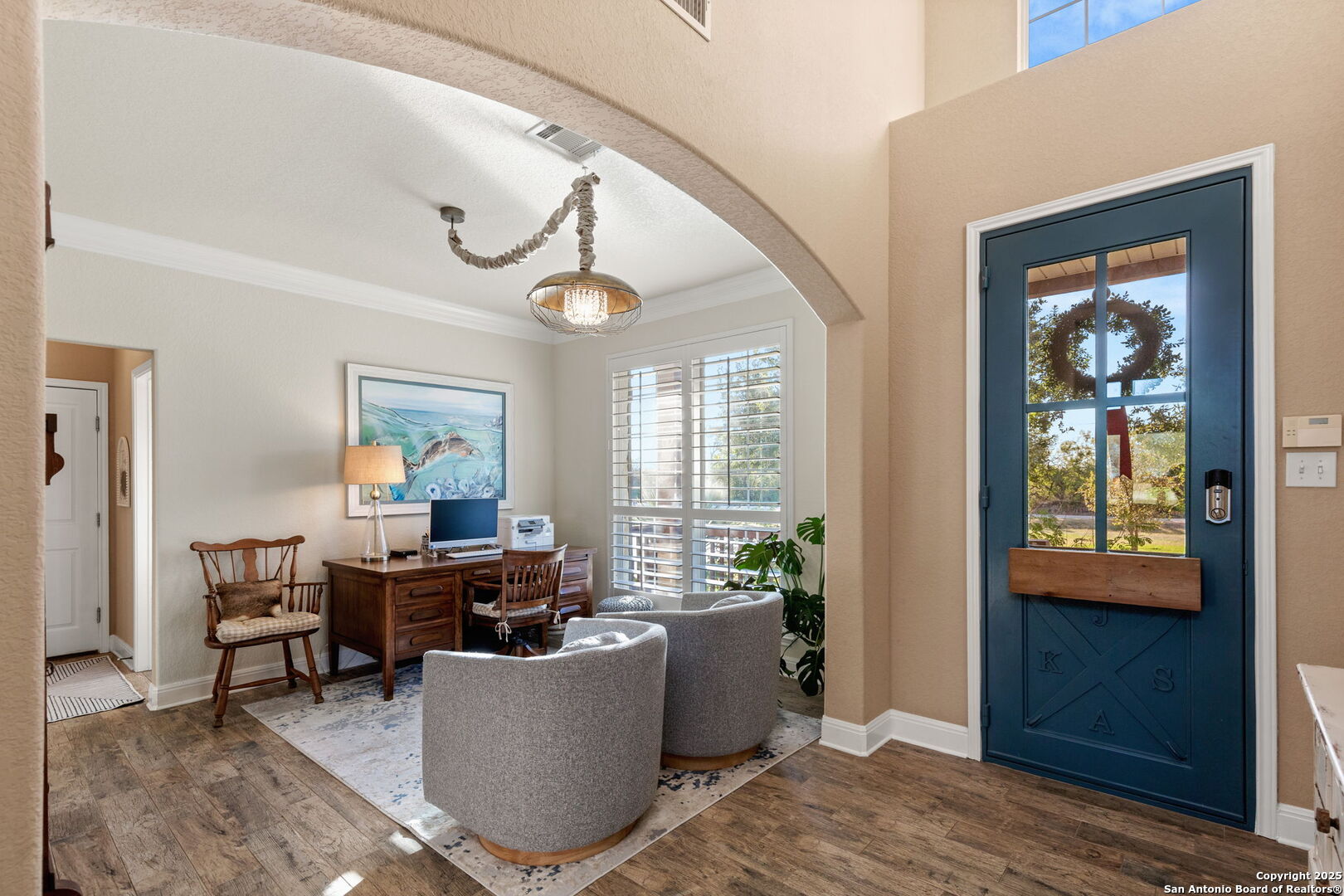 main property photo 19