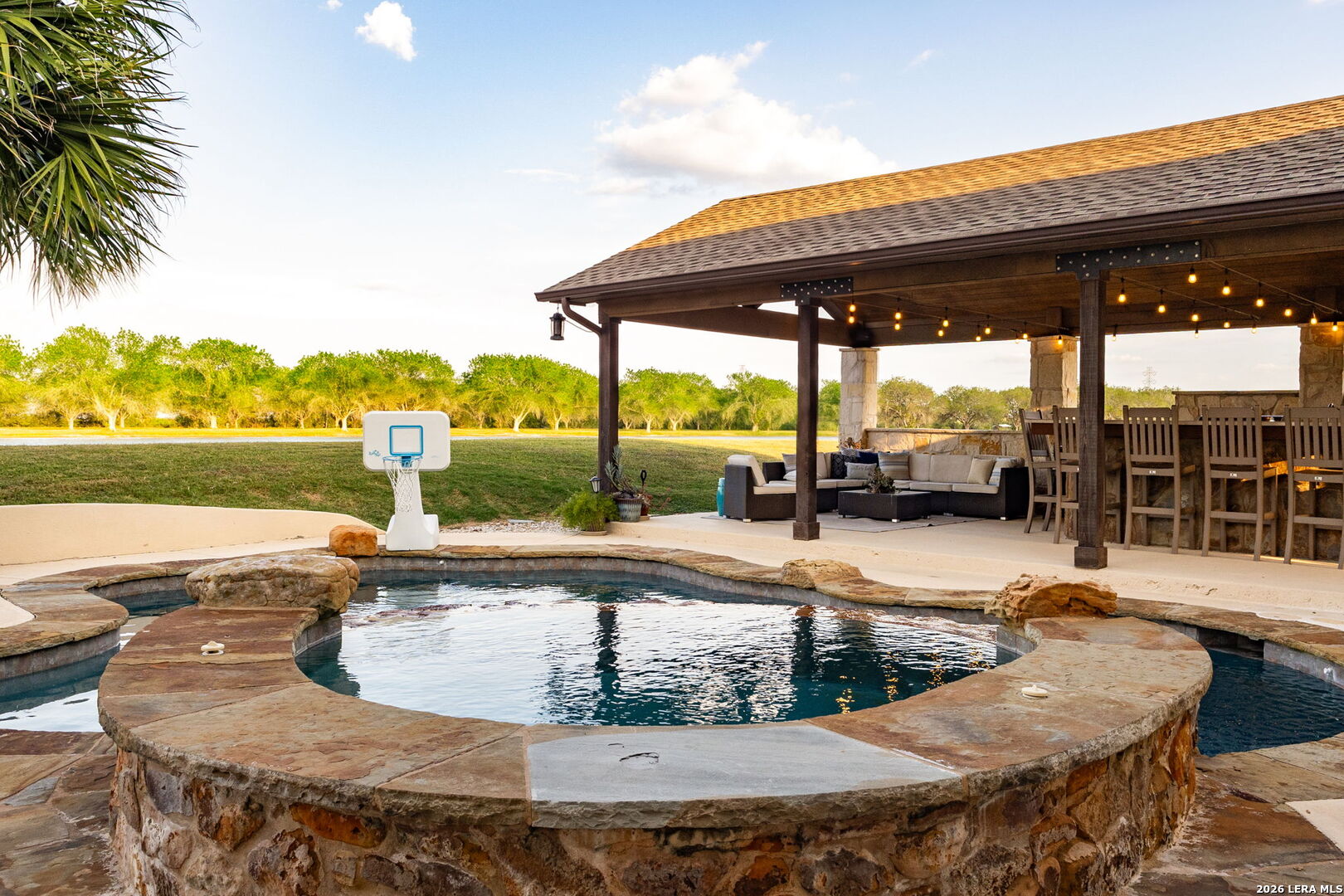 main property photo 54