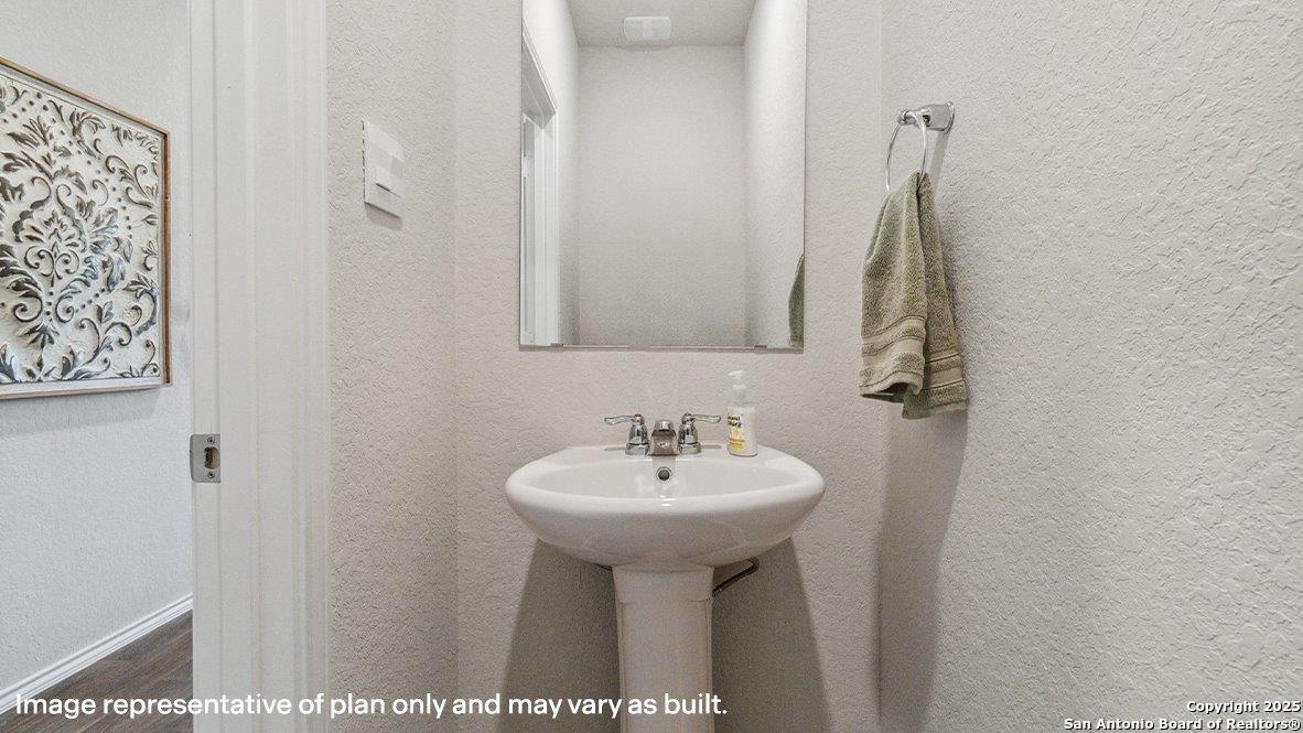 property viewer photo 3