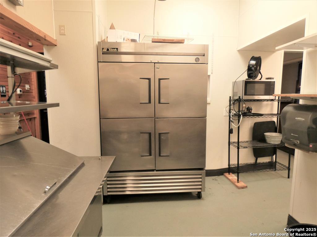 main property photo 44