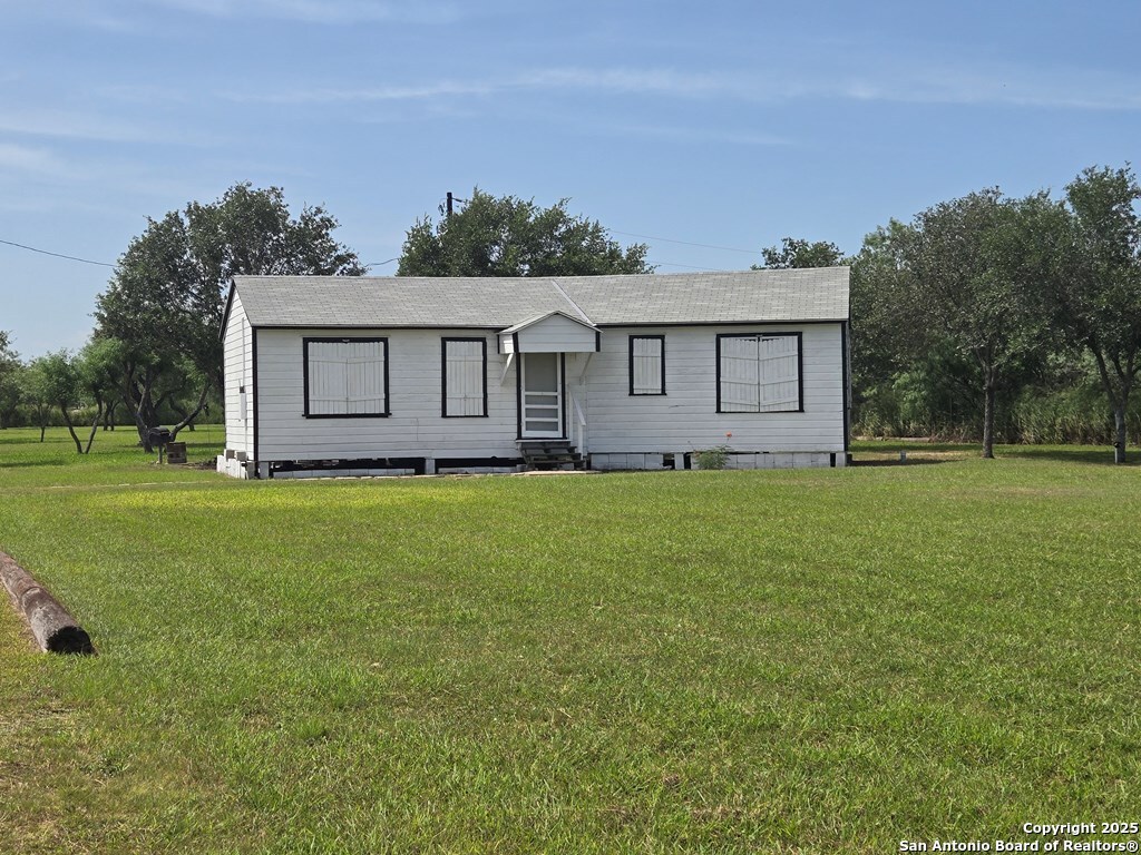 main property photo 2