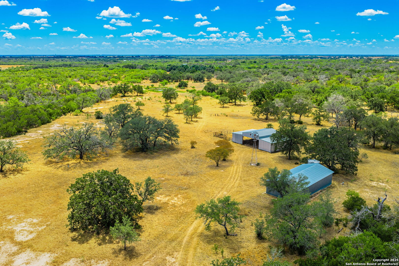 main property photo 11