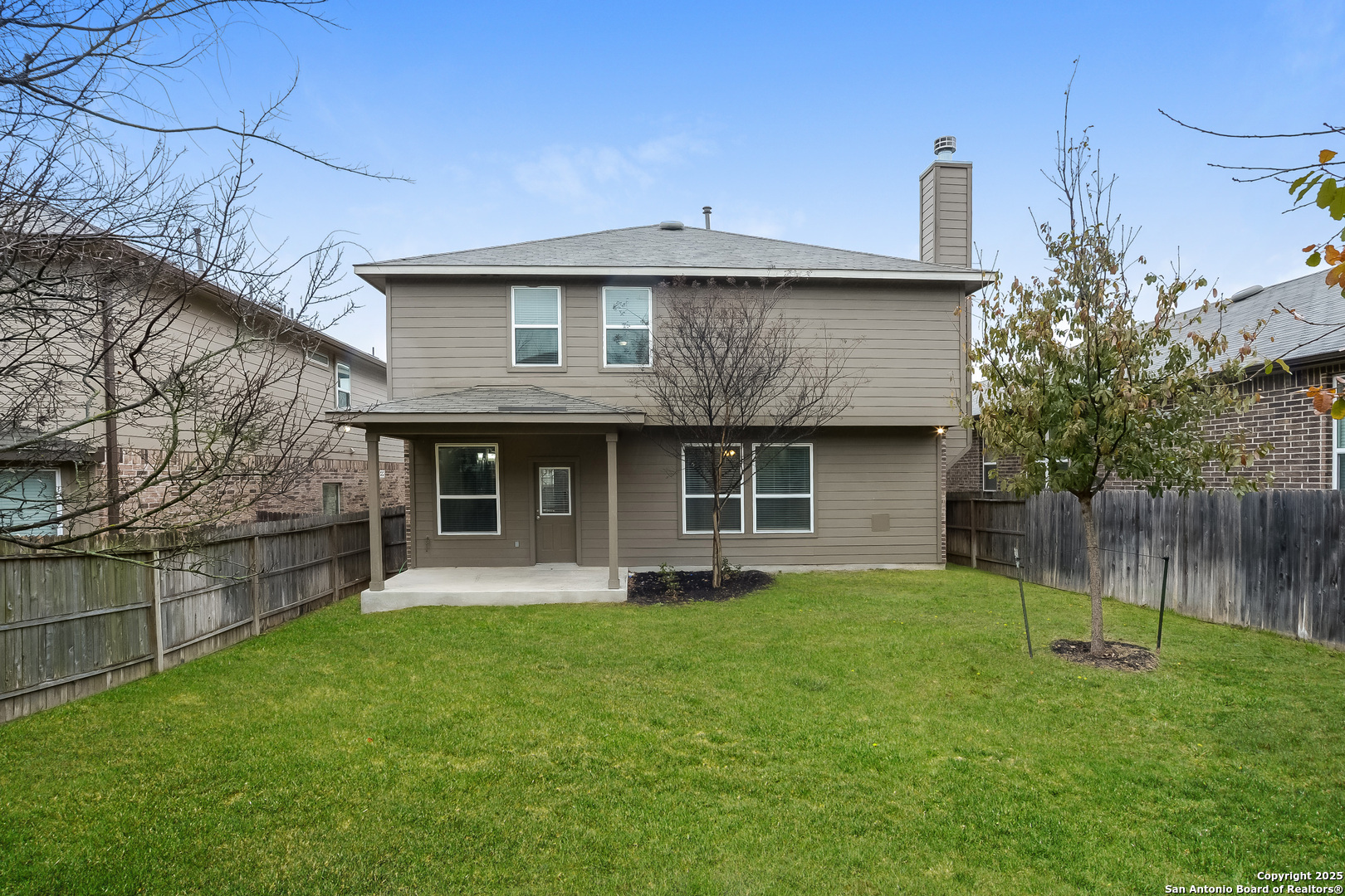 main property photo 2