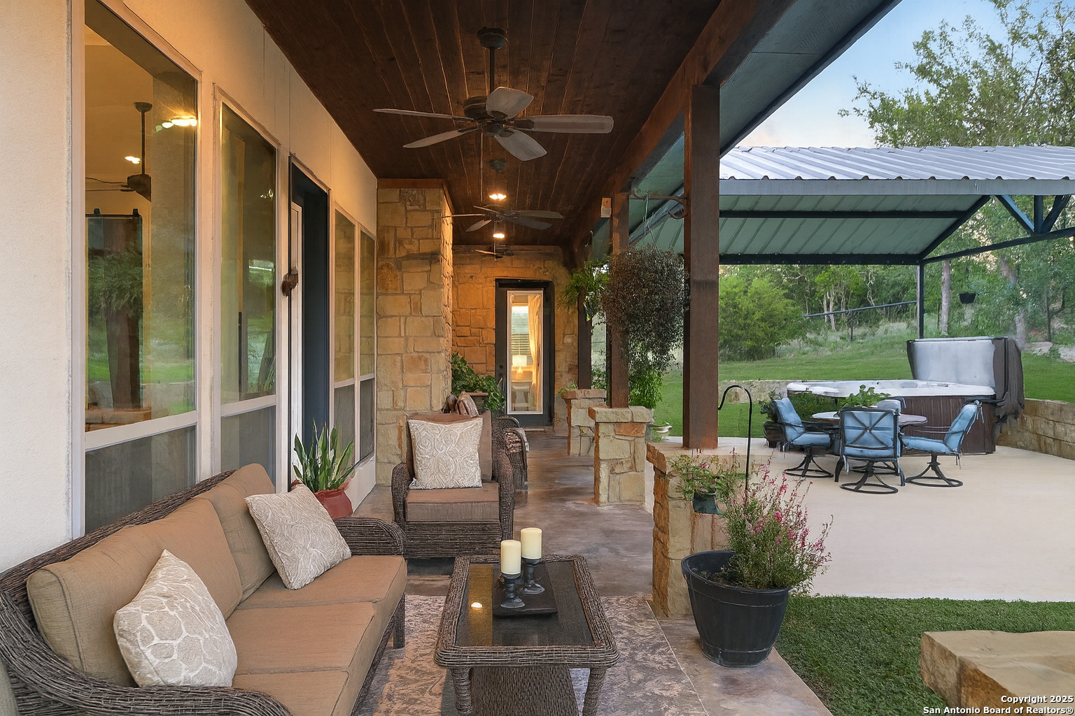 main property photo 19