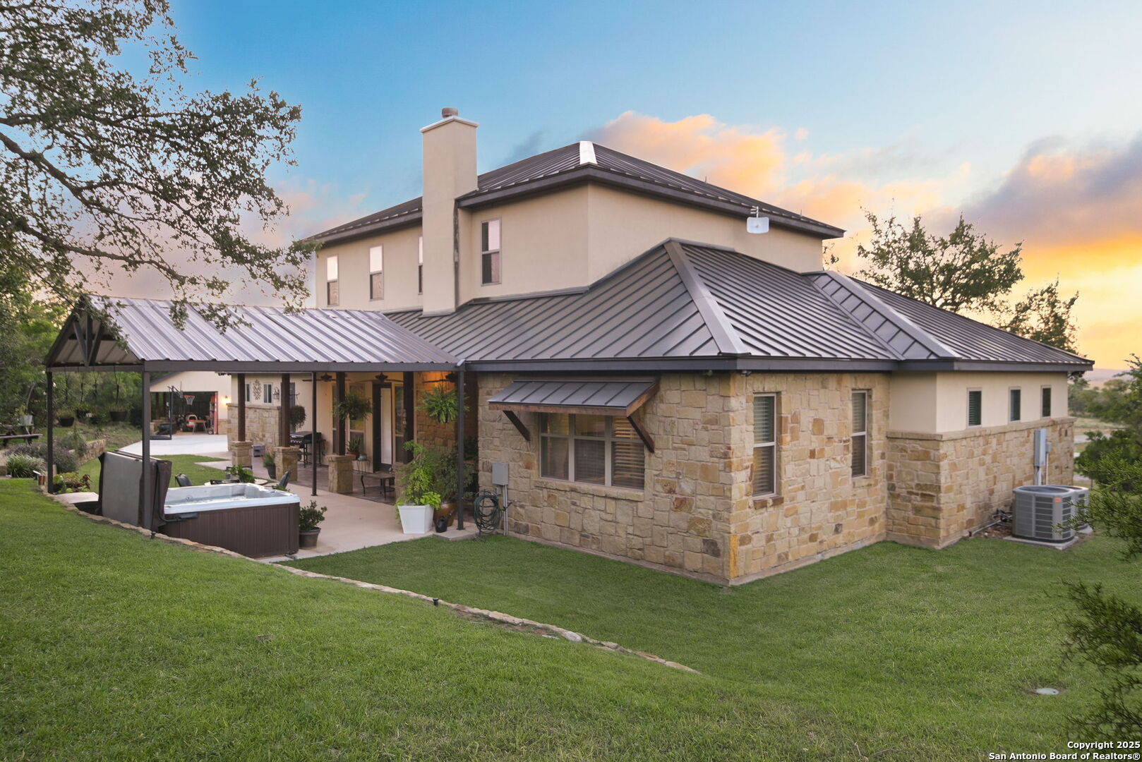 main property photo 21
