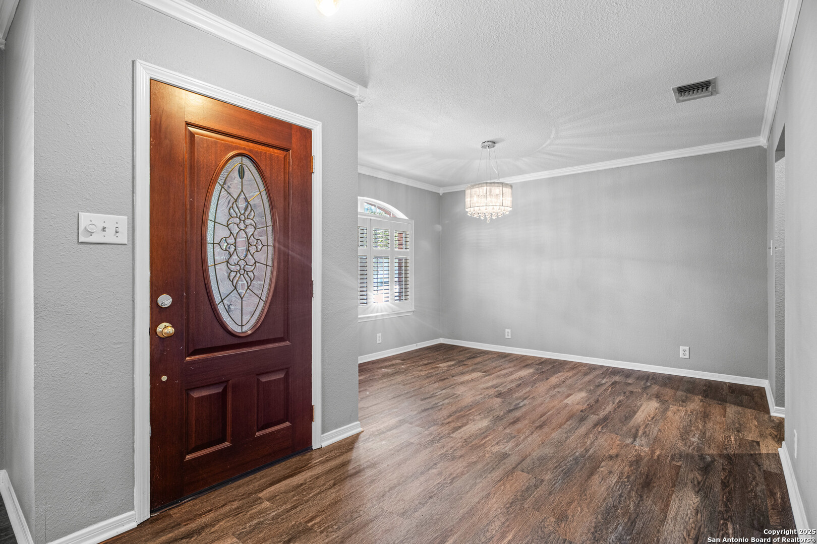 property viewer photo 4