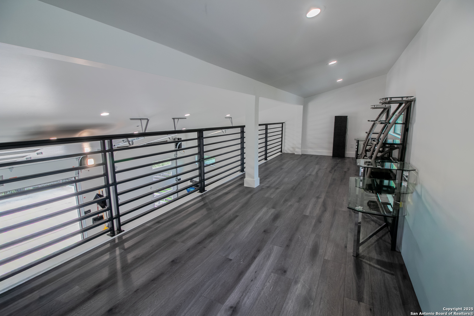 main property photo 48