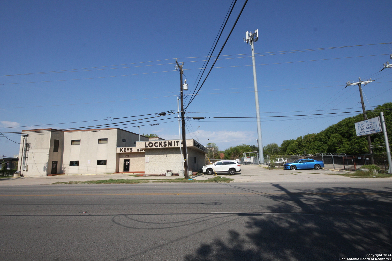 main property photo 1