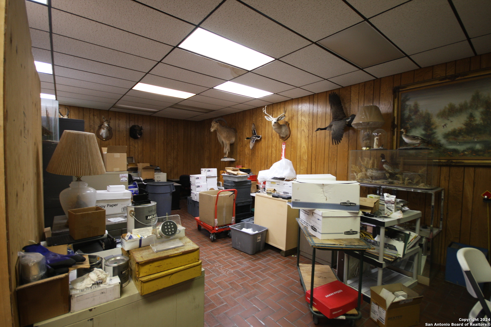 main property photo 10