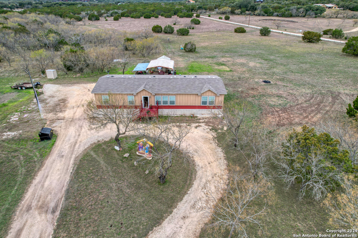 main property photo 38