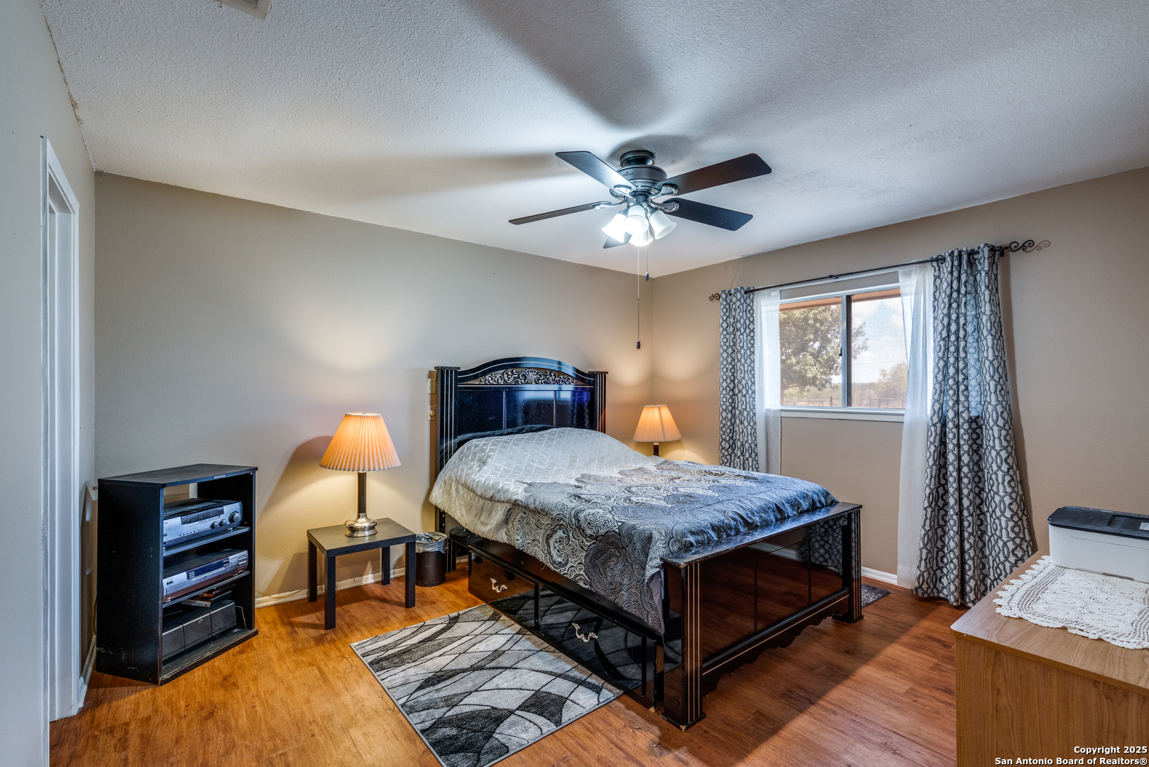main property photo 39