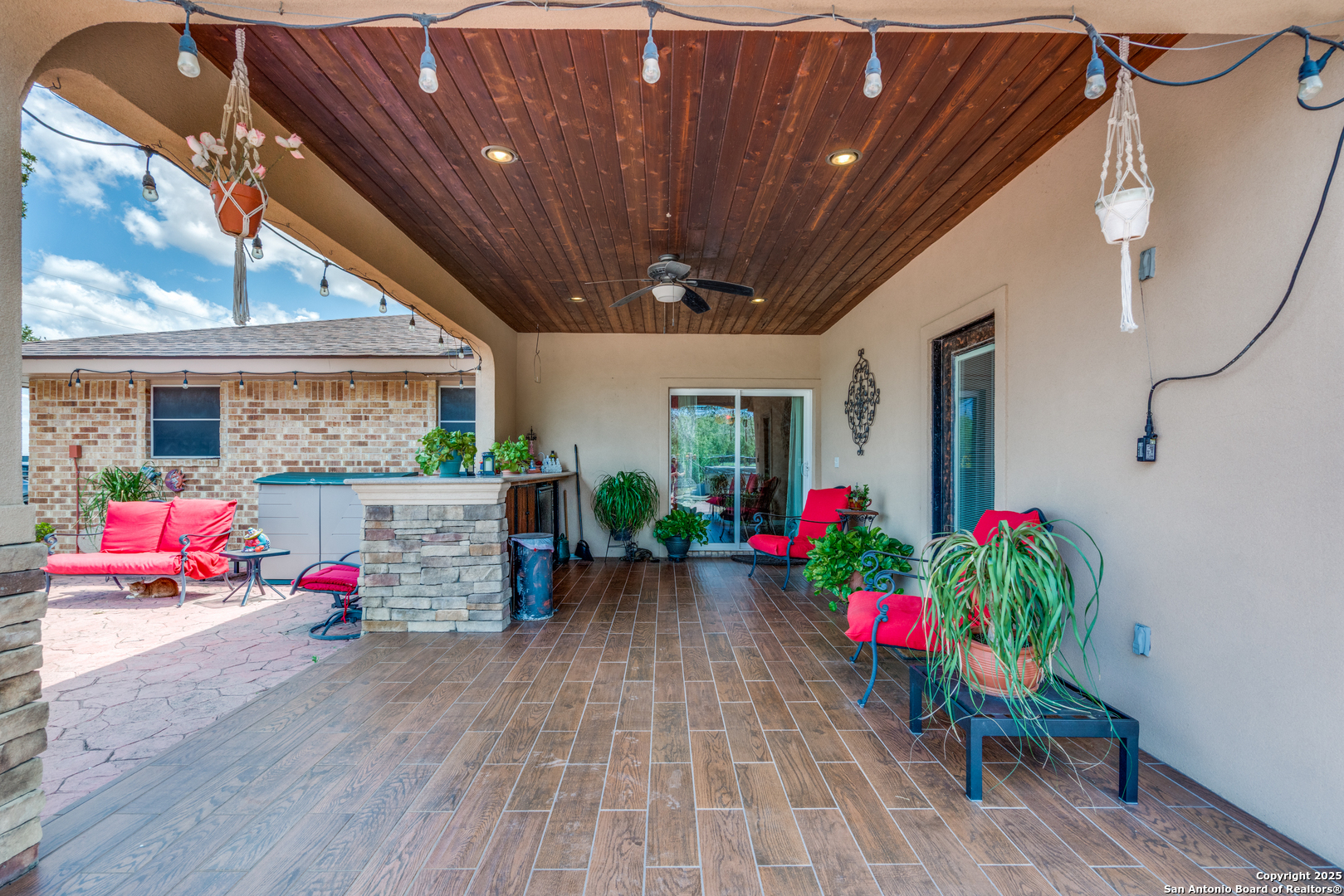 main property photo 43