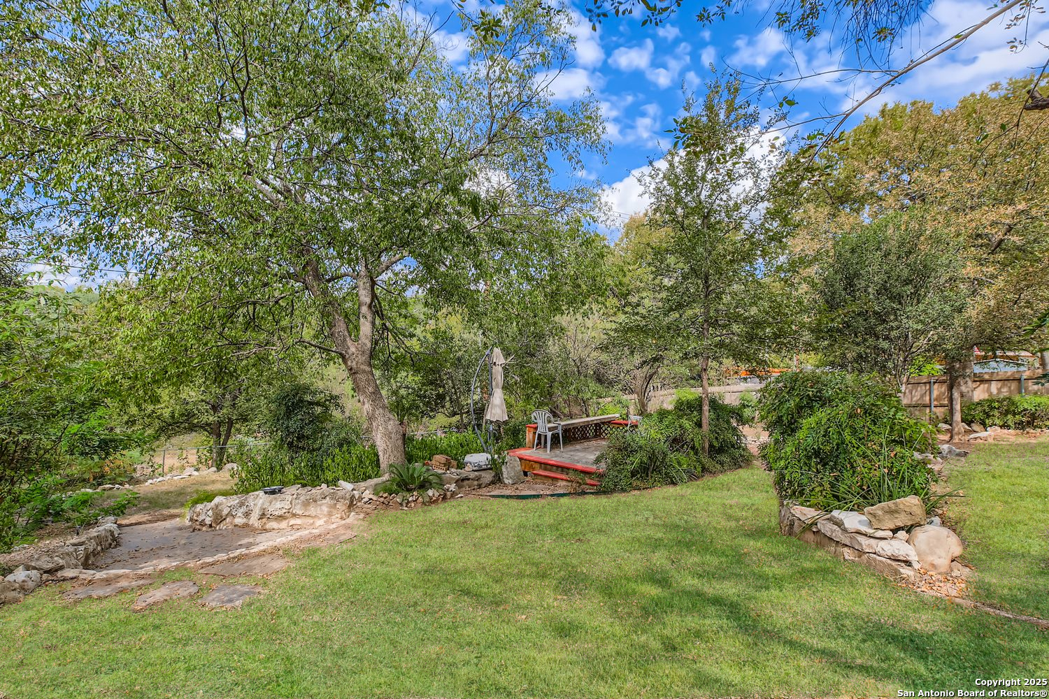 main property photo 21