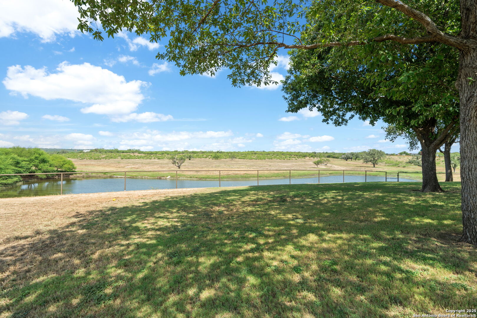 main property photo 41