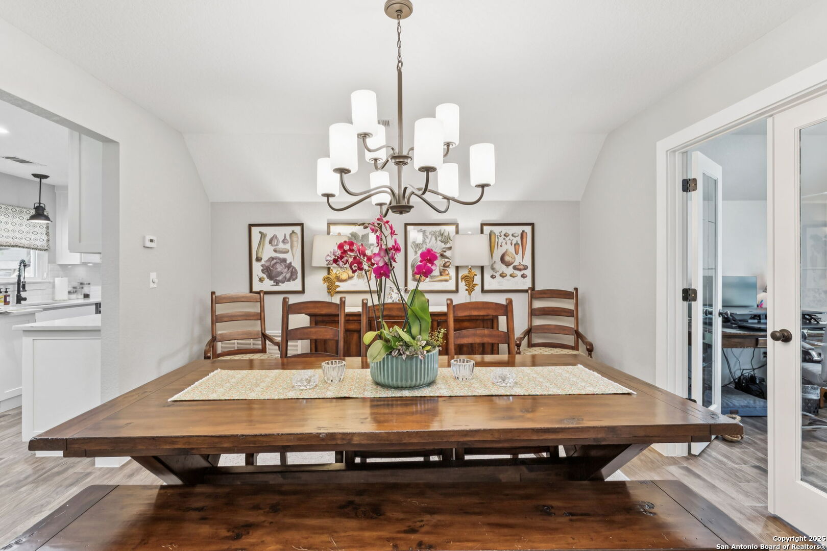 property viewer photo 19