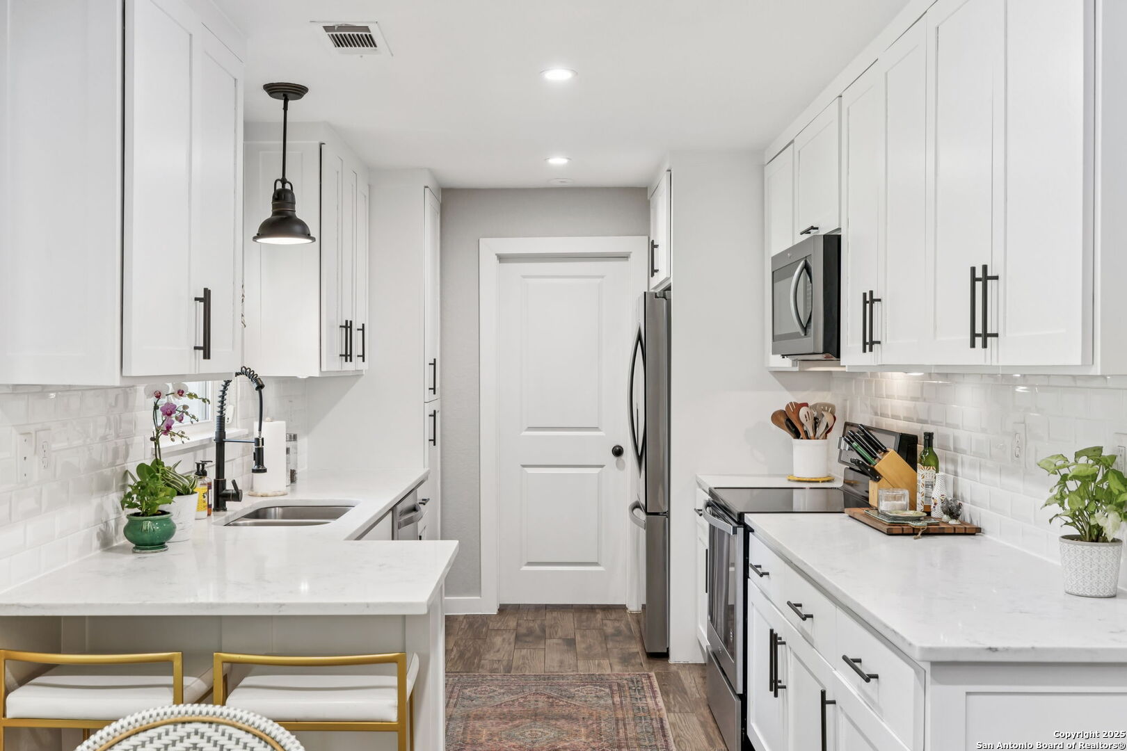 property viewer photo 30