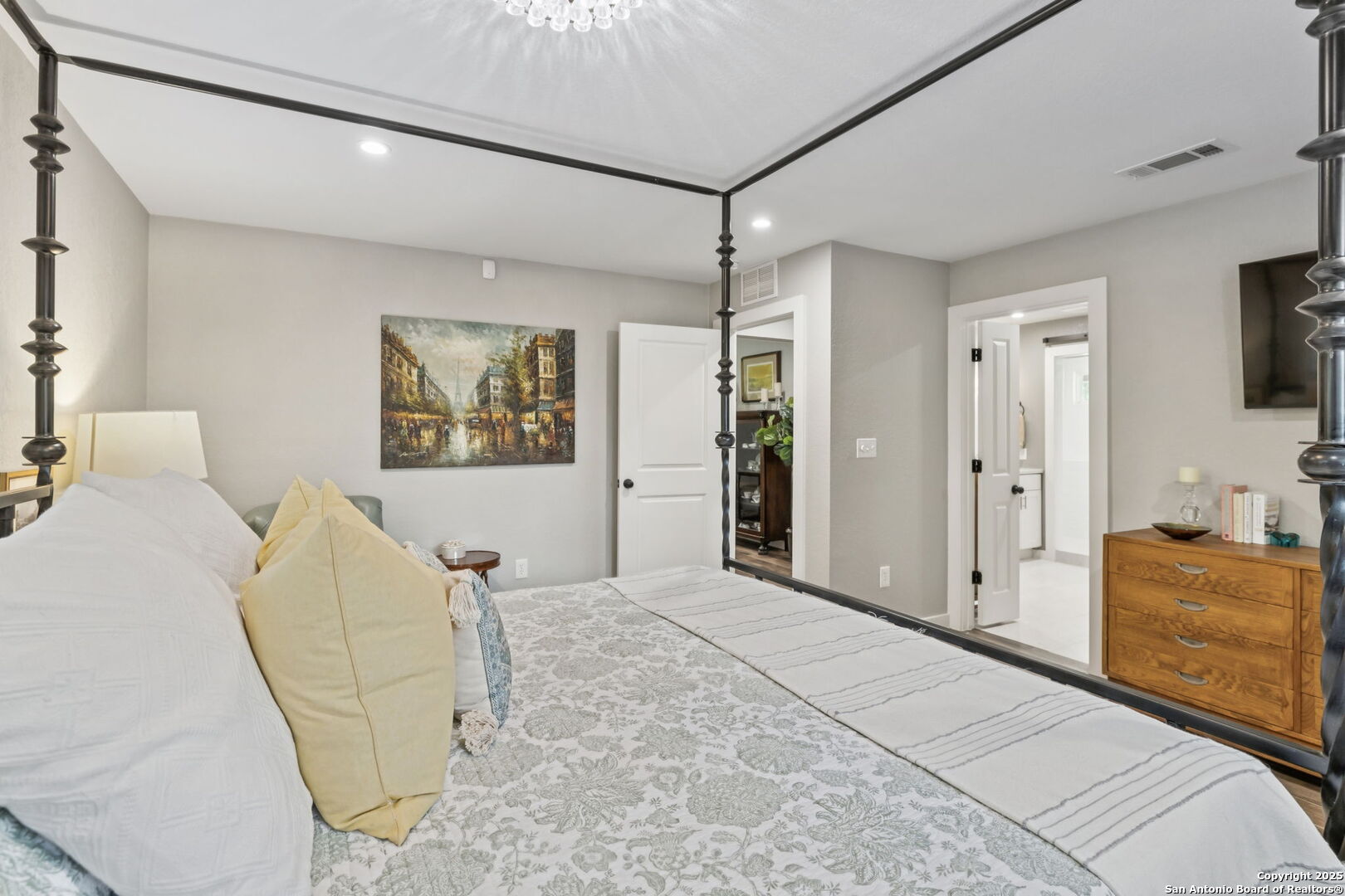 property viewer photo 38