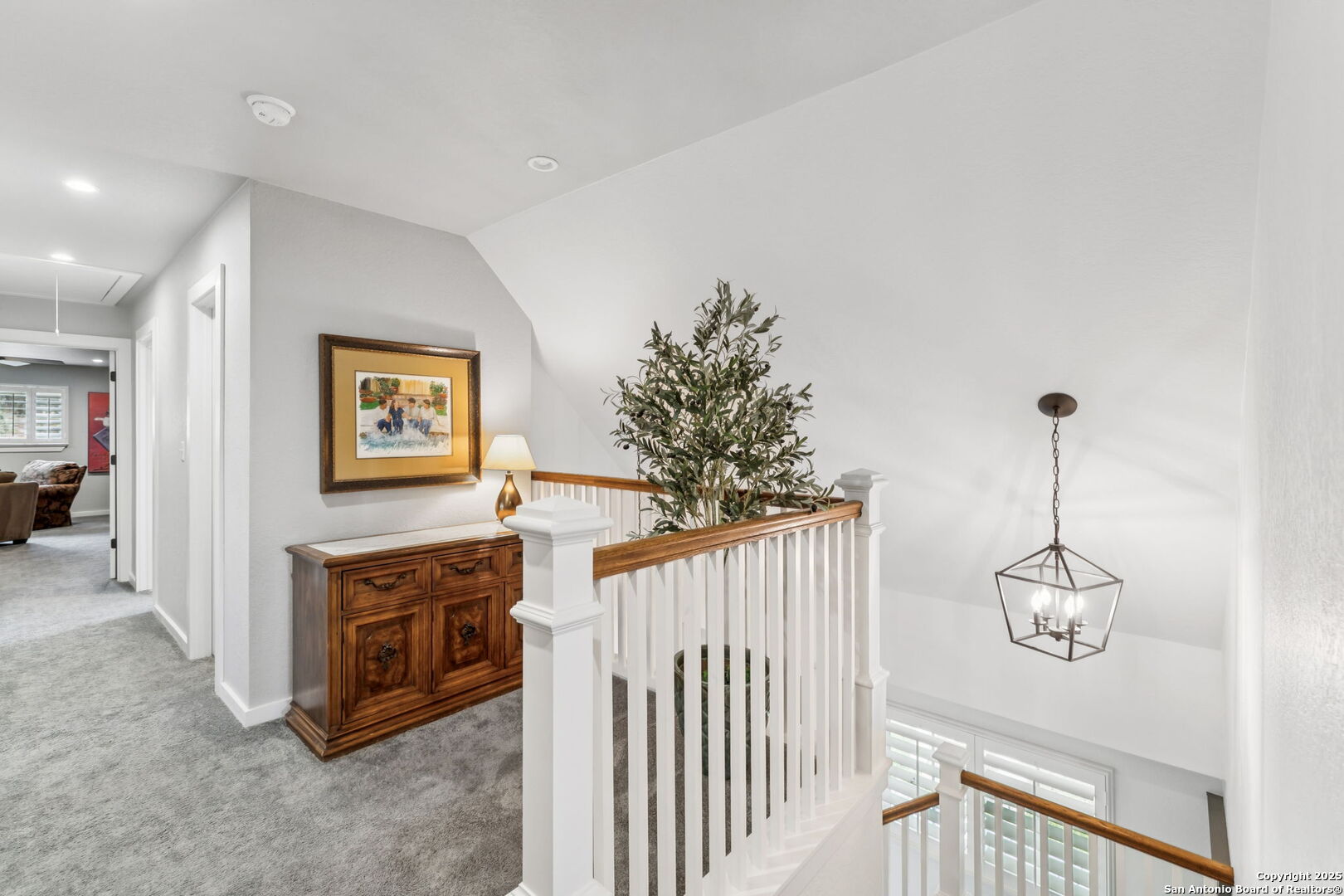 property viewer photo 44