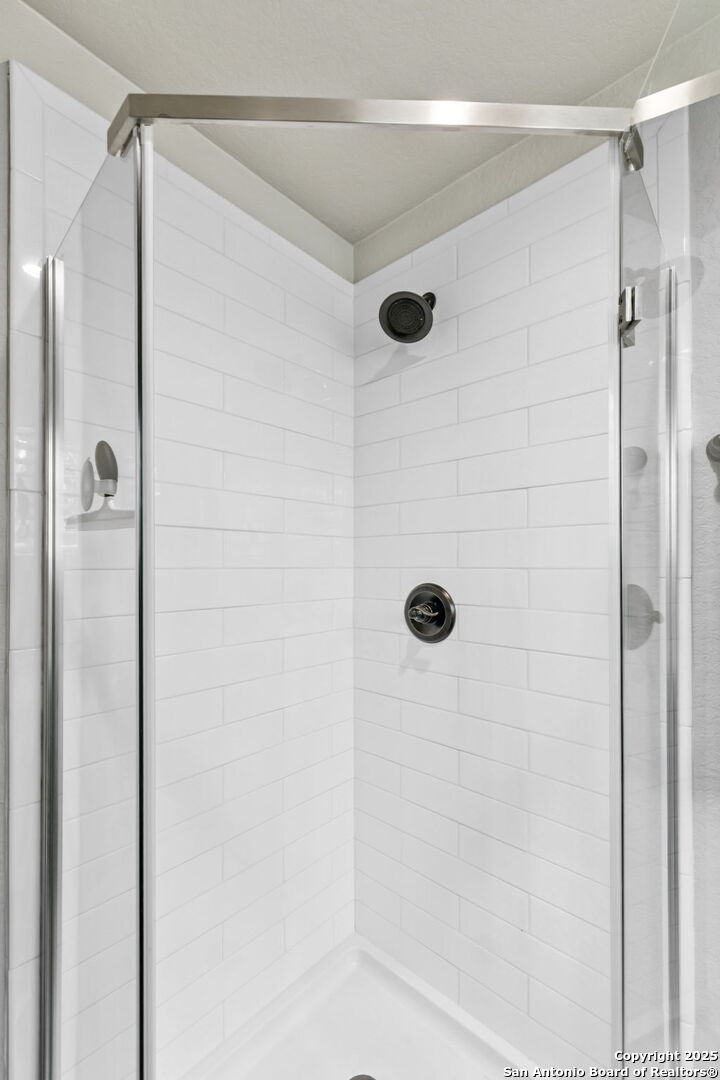 property viewer photo 48