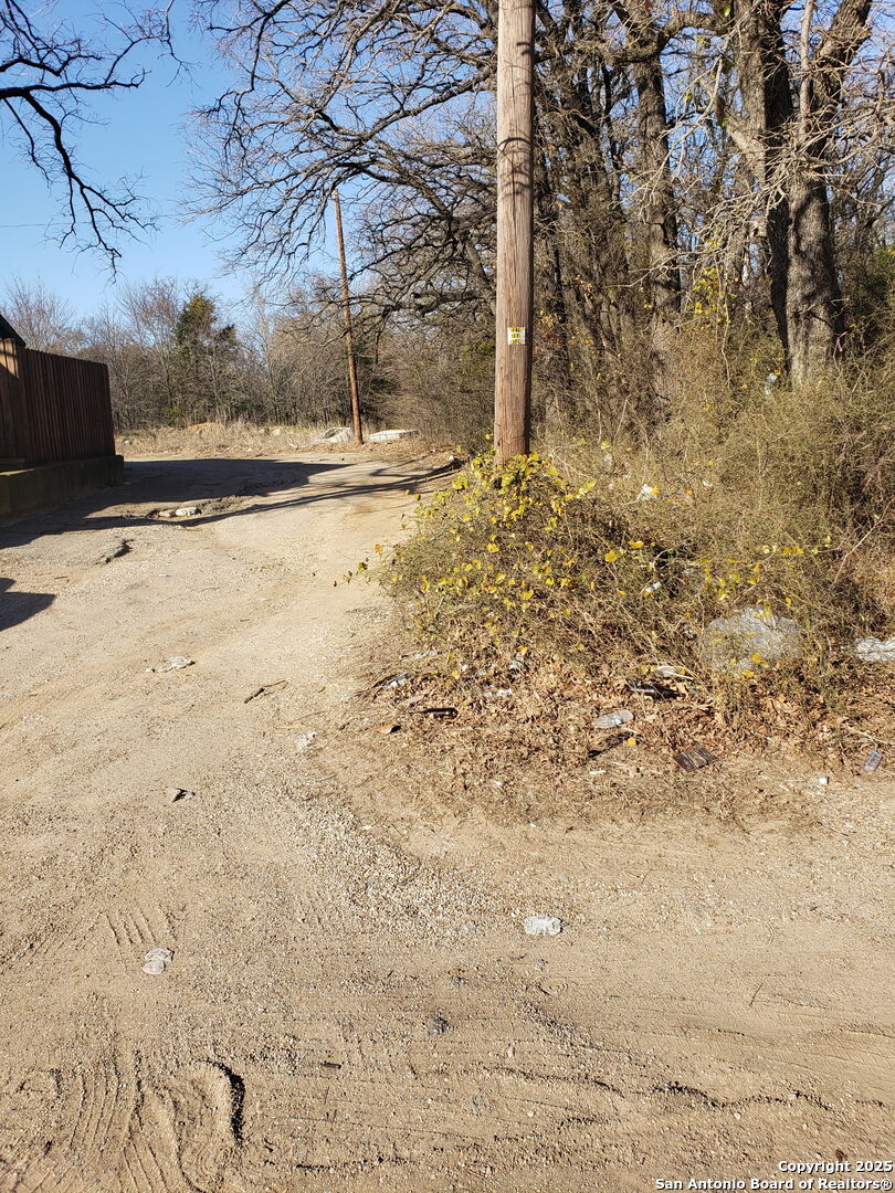 main property photo 10