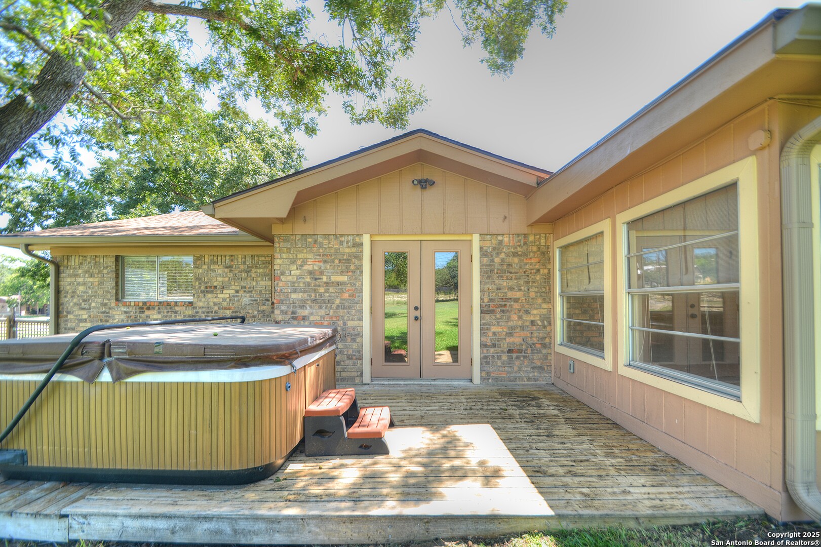 main property photo 42