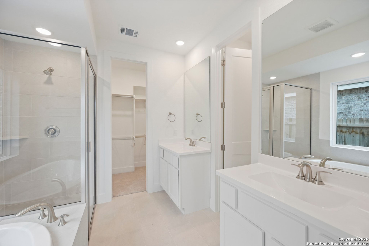 property viewer photo 13
