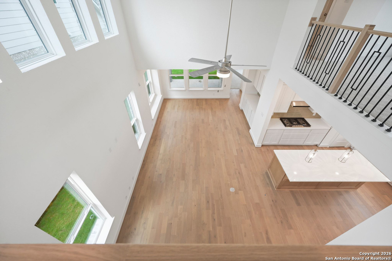 property viewer photo 9