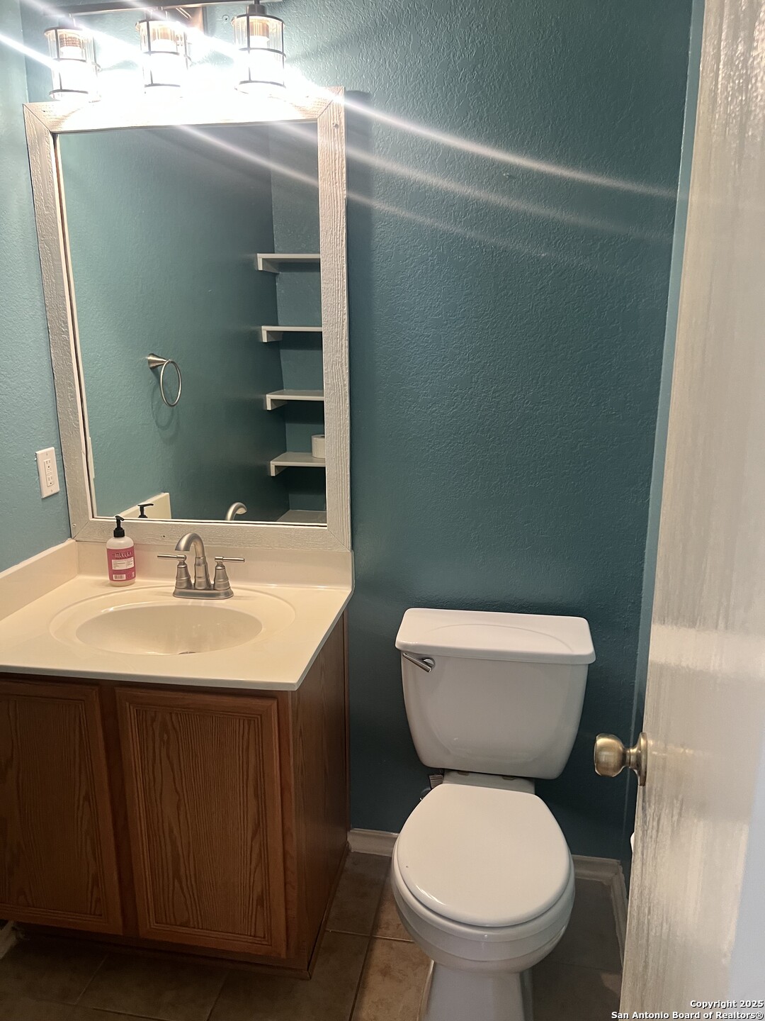 property viewer photo 4