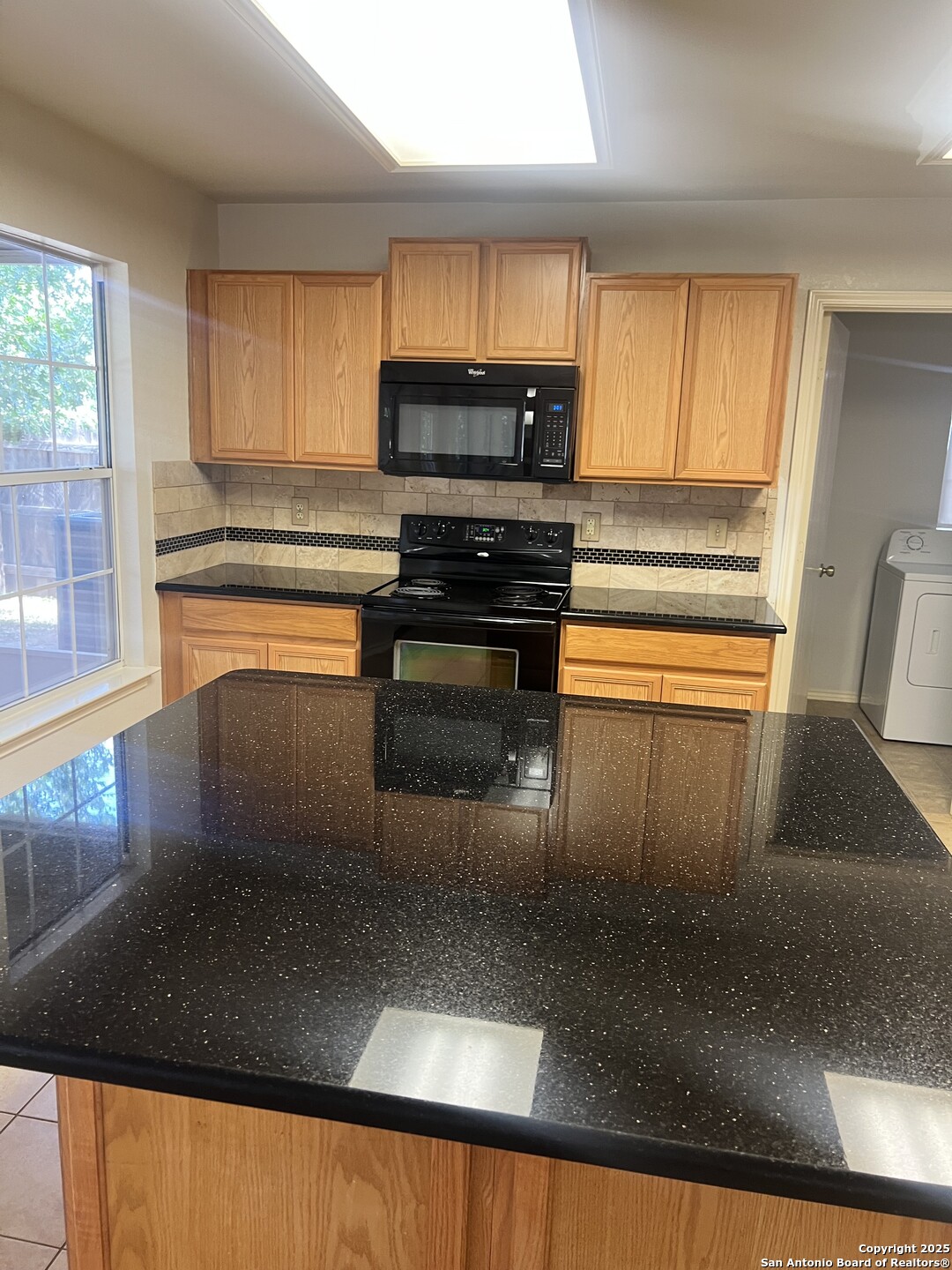 property viewer photo 6