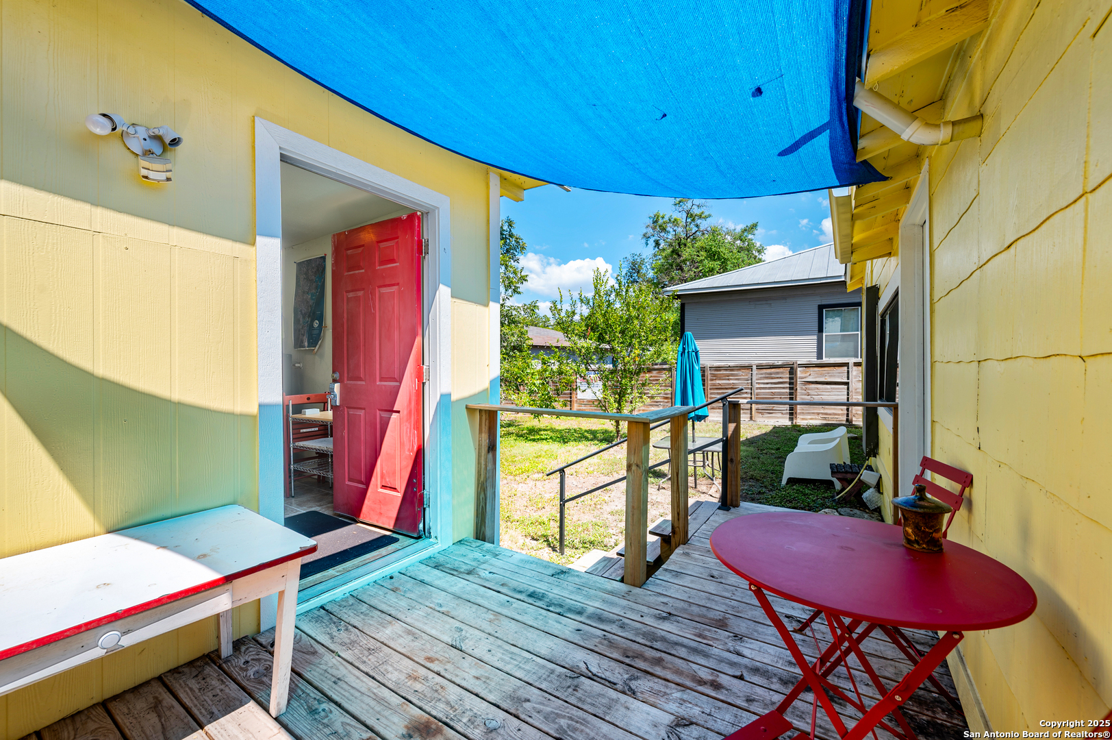 property viewer photo 20