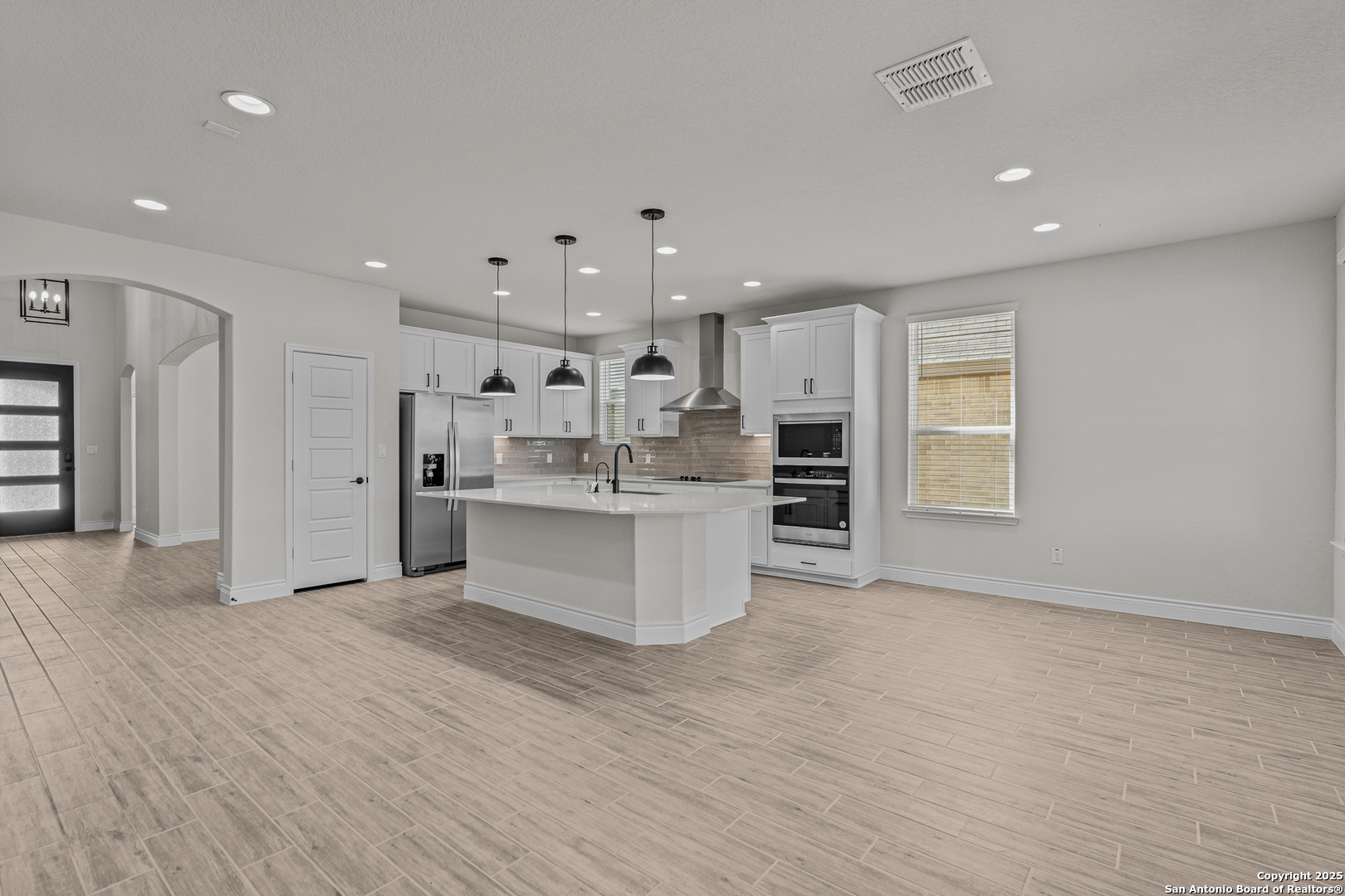 property viewer photo 24