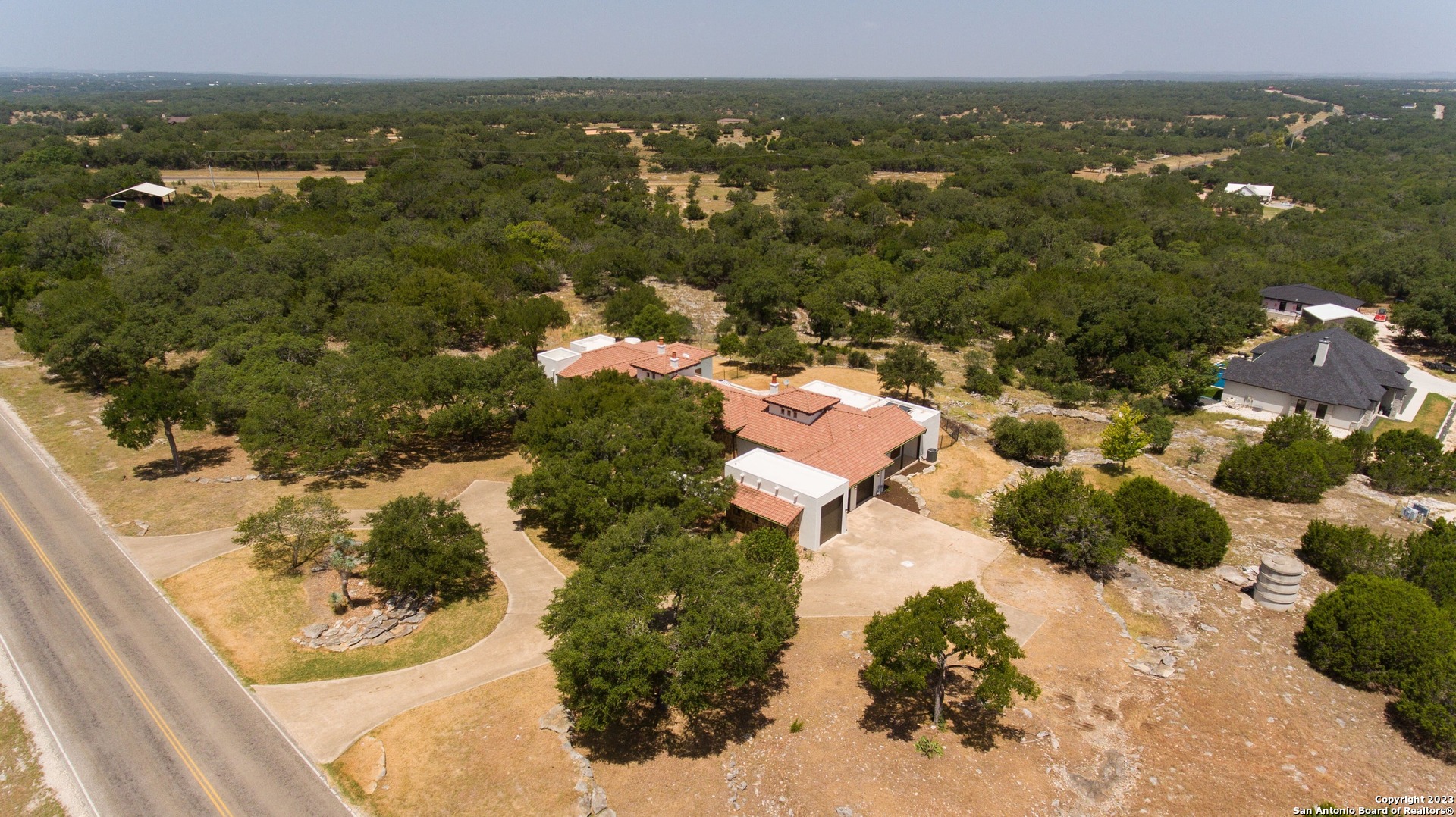 main property photo 45