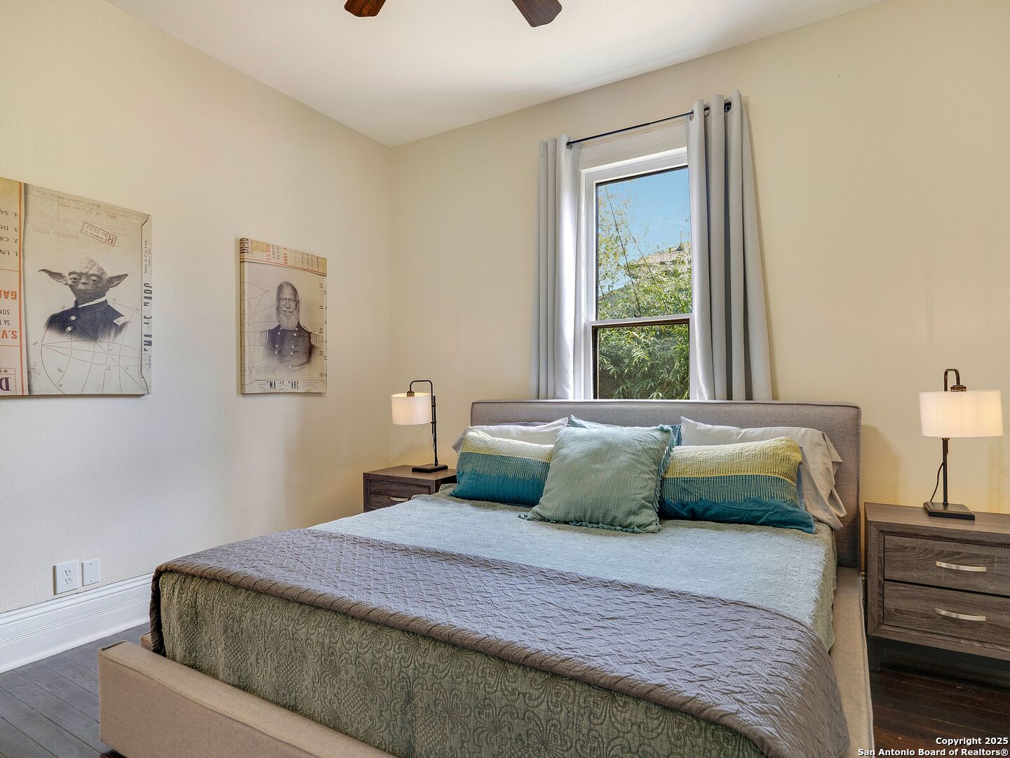main property photo 23
