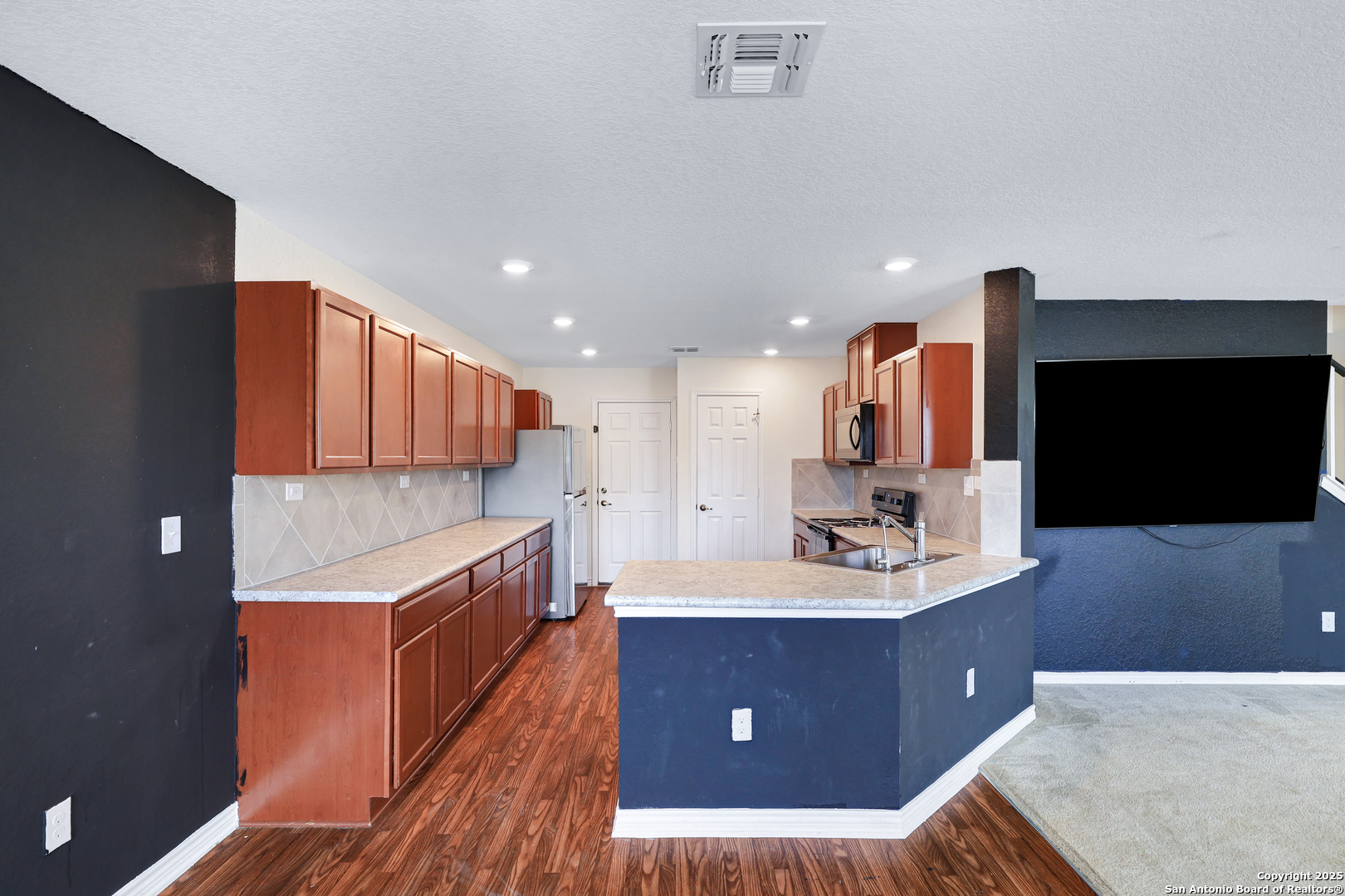 property viewer photo 8