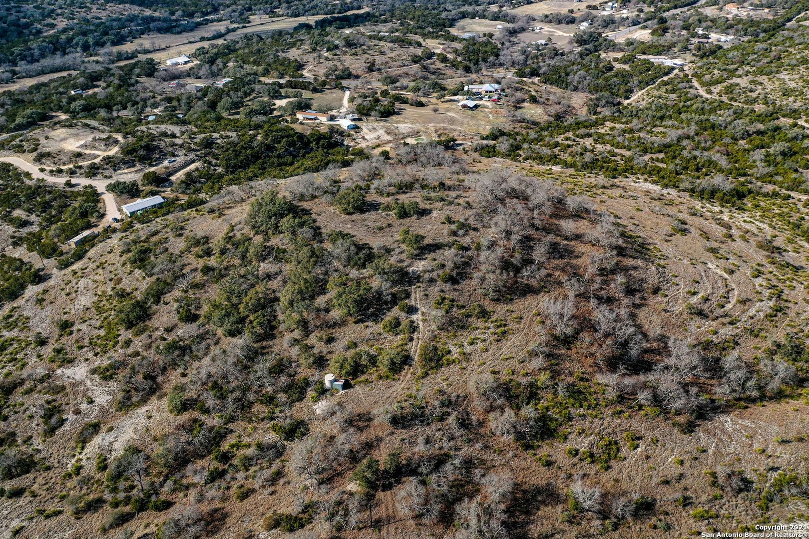 main property photo 16