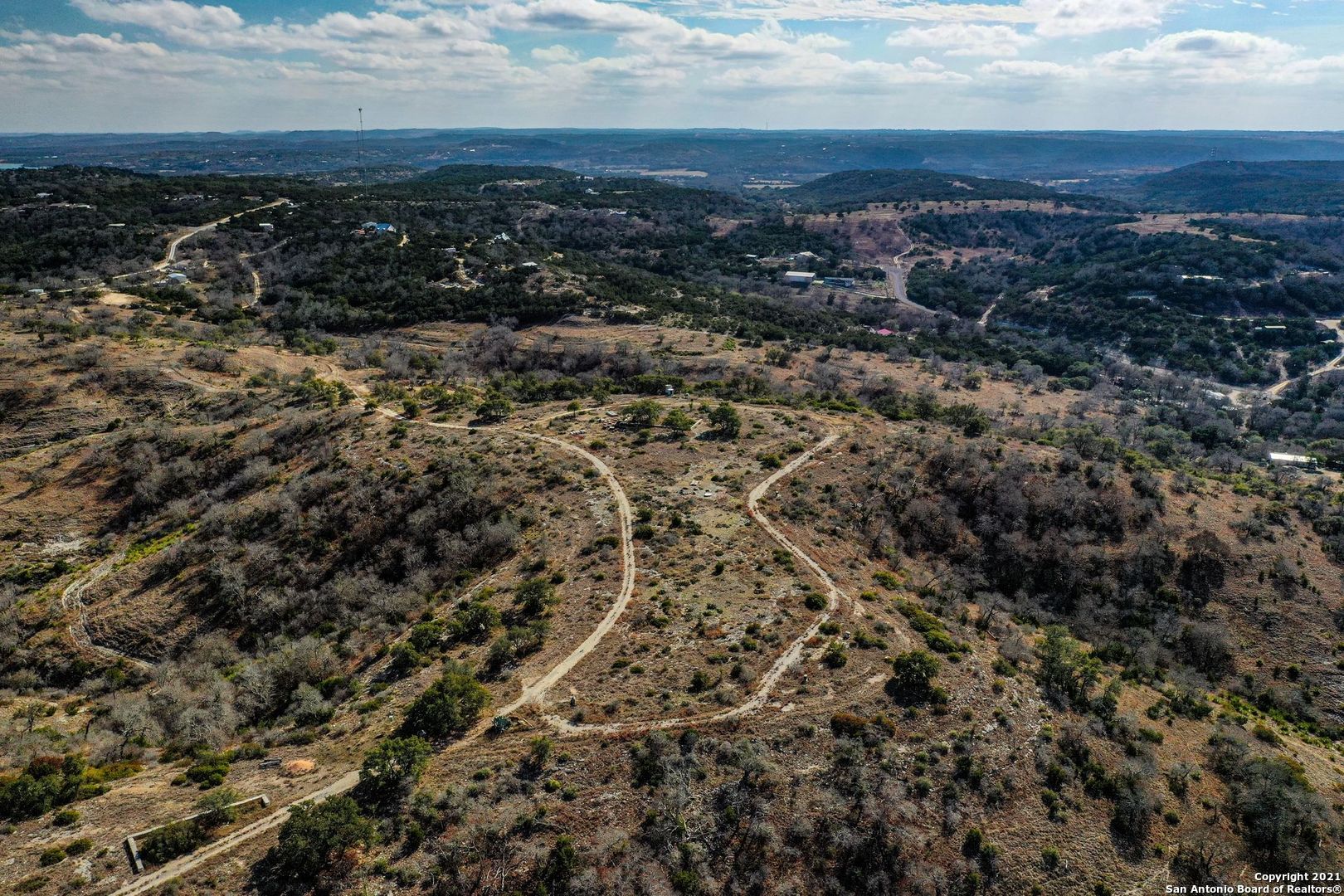 main property photo 17