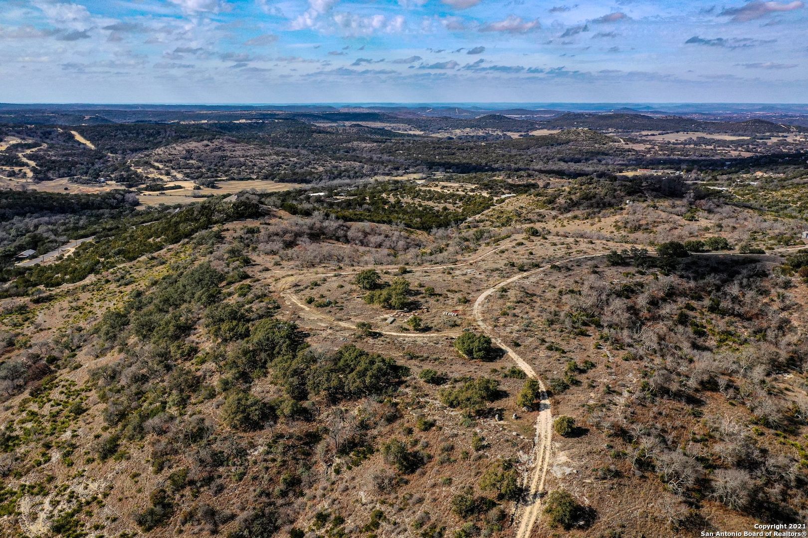 main property photo 8