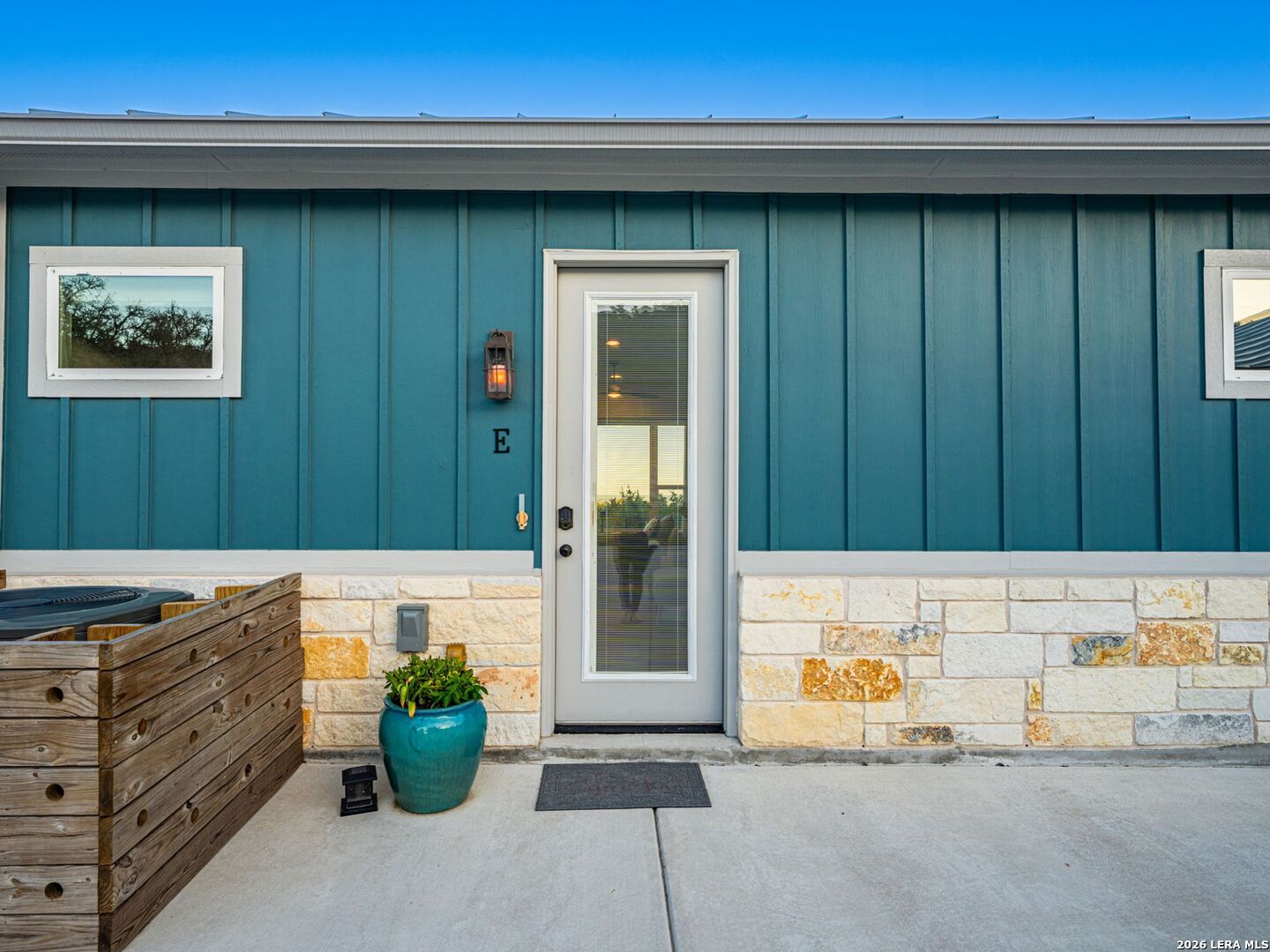 main property photo 66