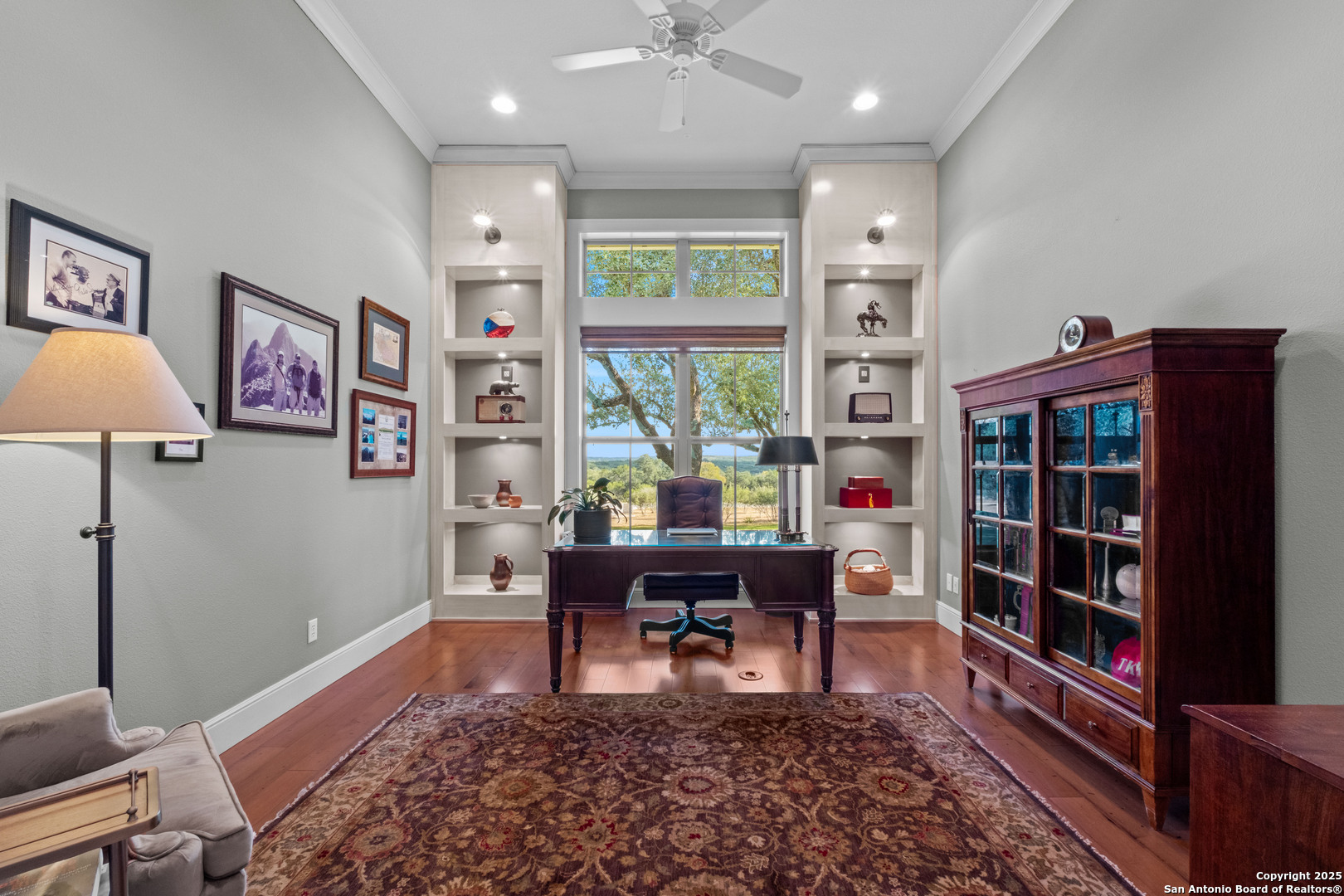 main property photo 31