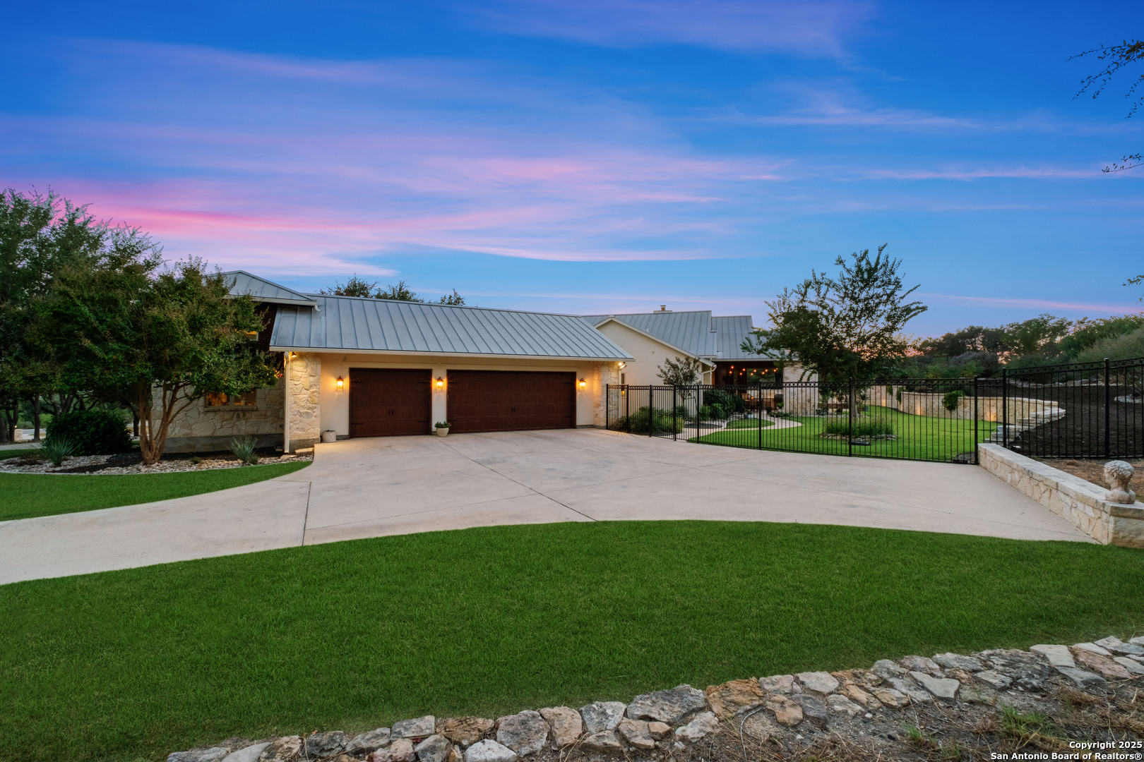 main property photo 67