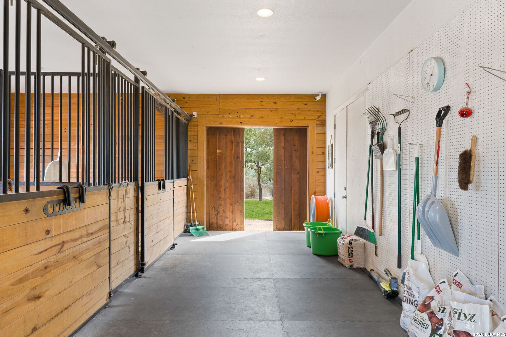 main property photo 71