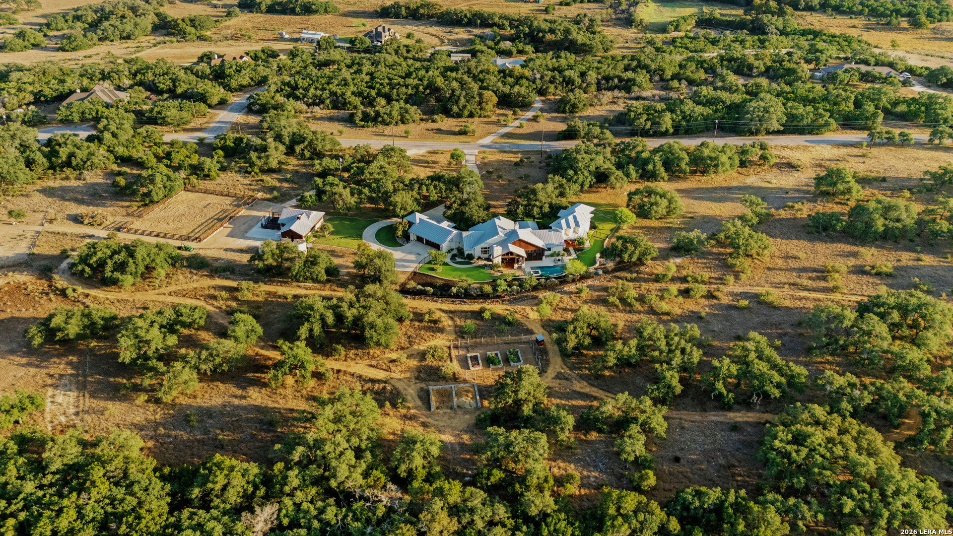 main property photo 83