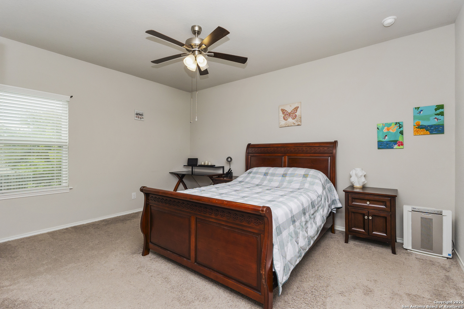 property viewer photo 10
