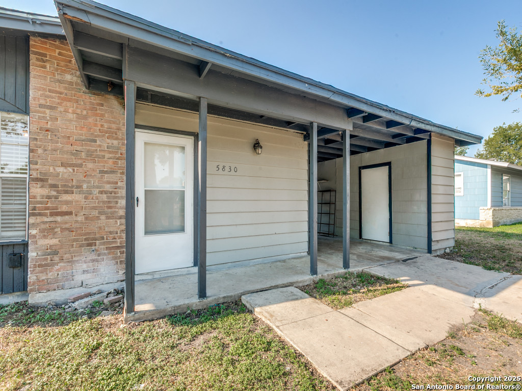 main property photo 4