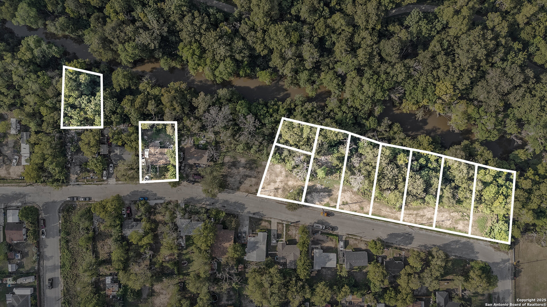 main property photo 12