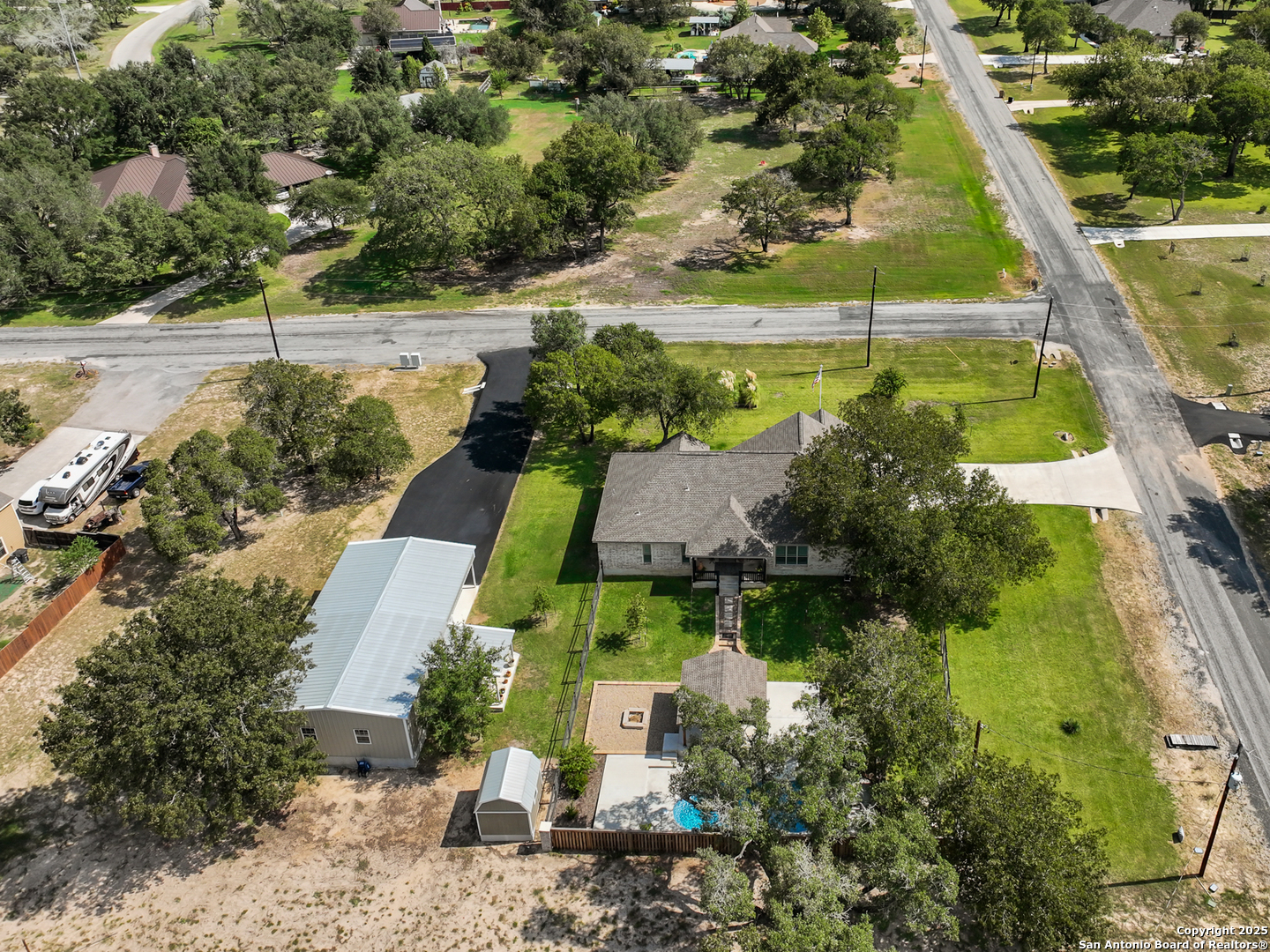 main property photo 59