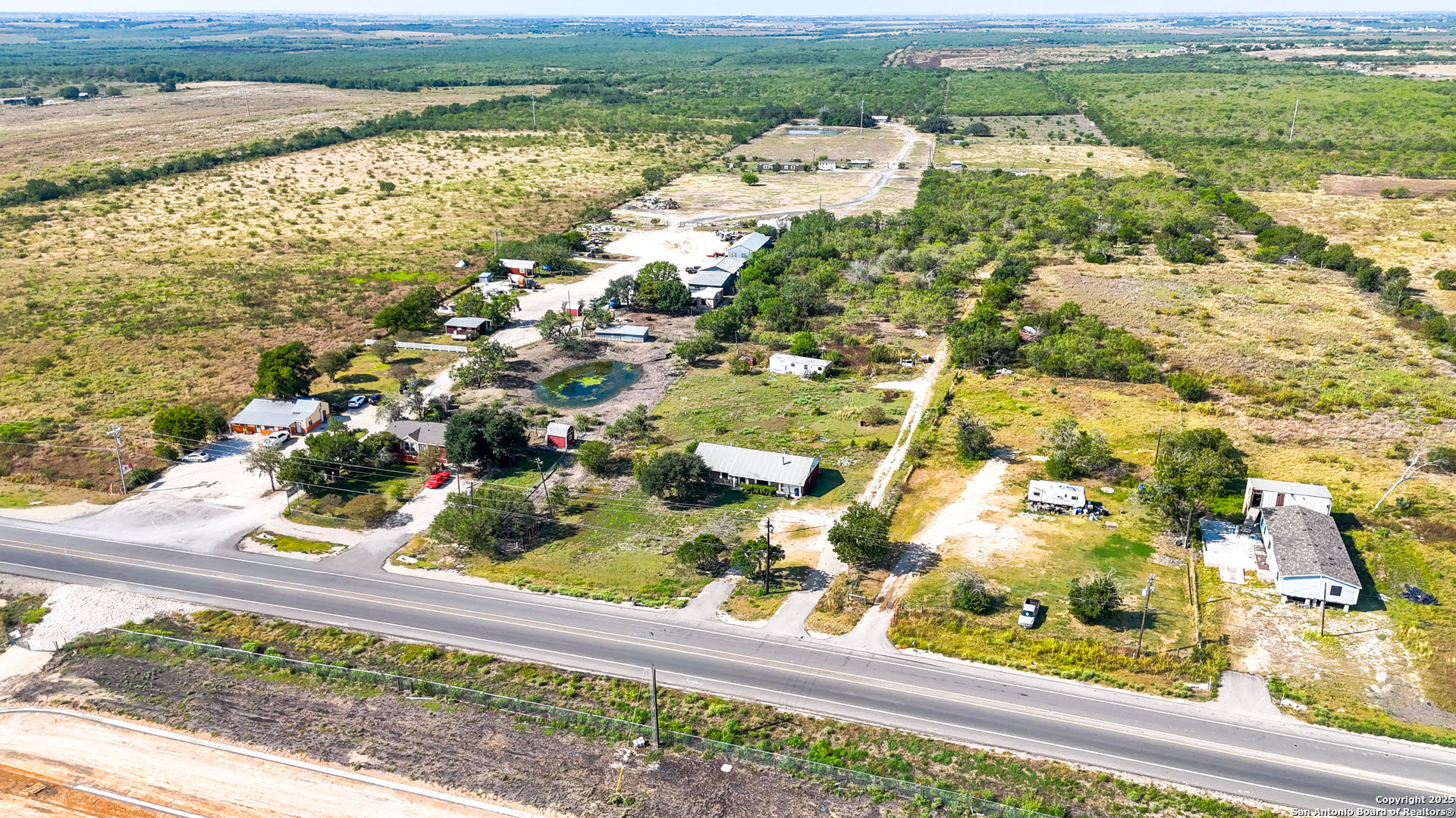 main property photo 29