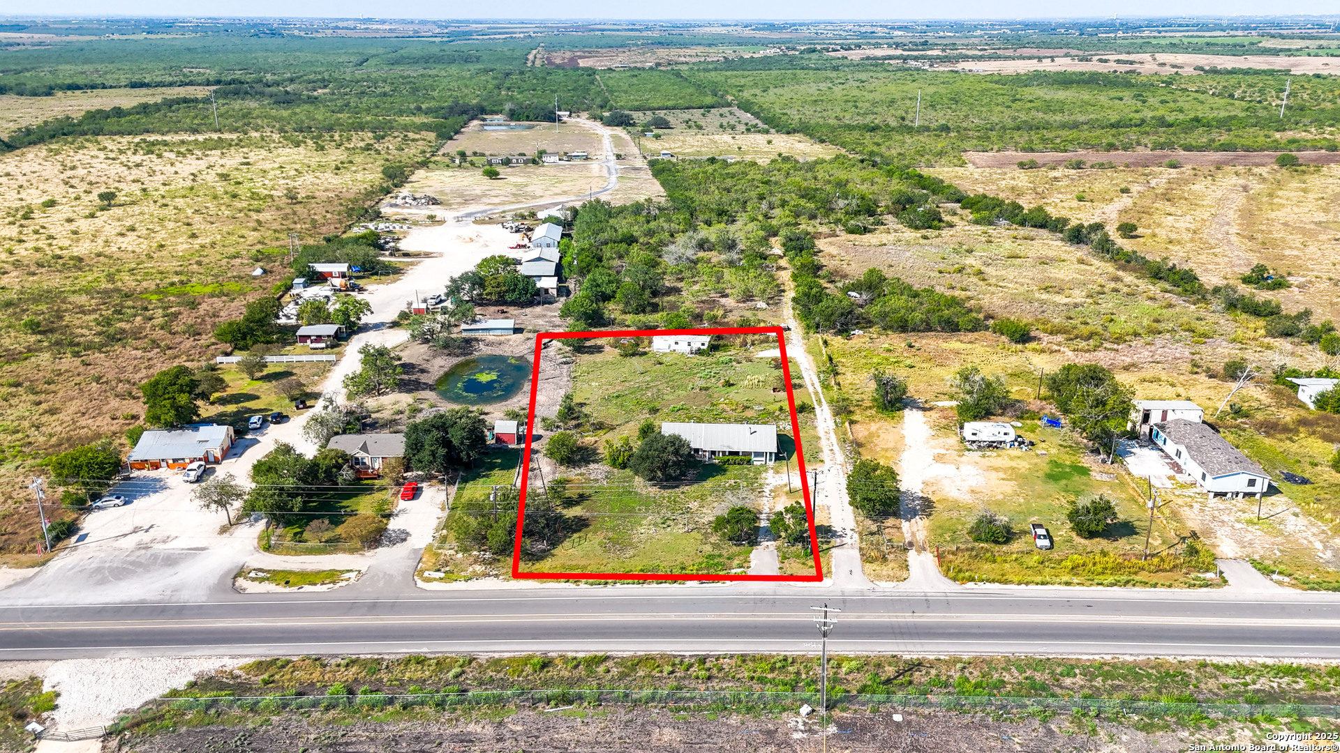 main property photo 31
