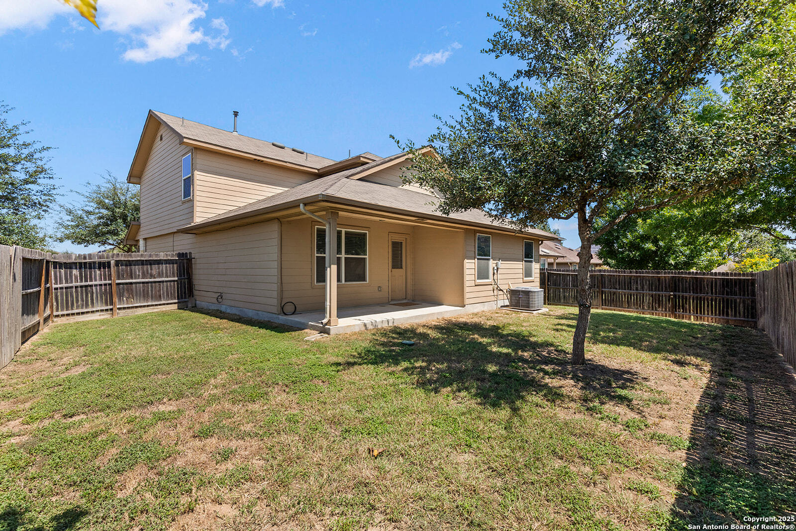 property viewer photo 35